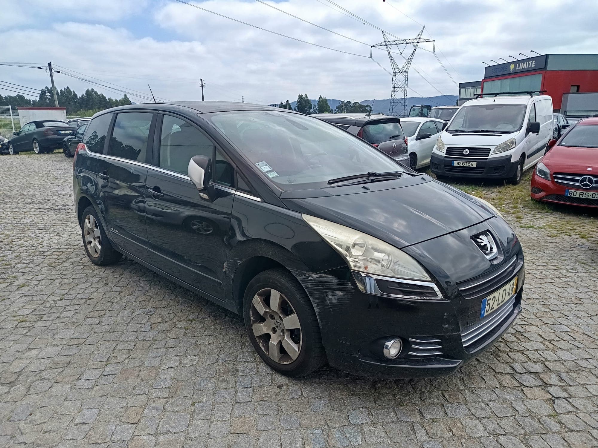 Peugeot  5008 · Ano 2010 — imagem 3