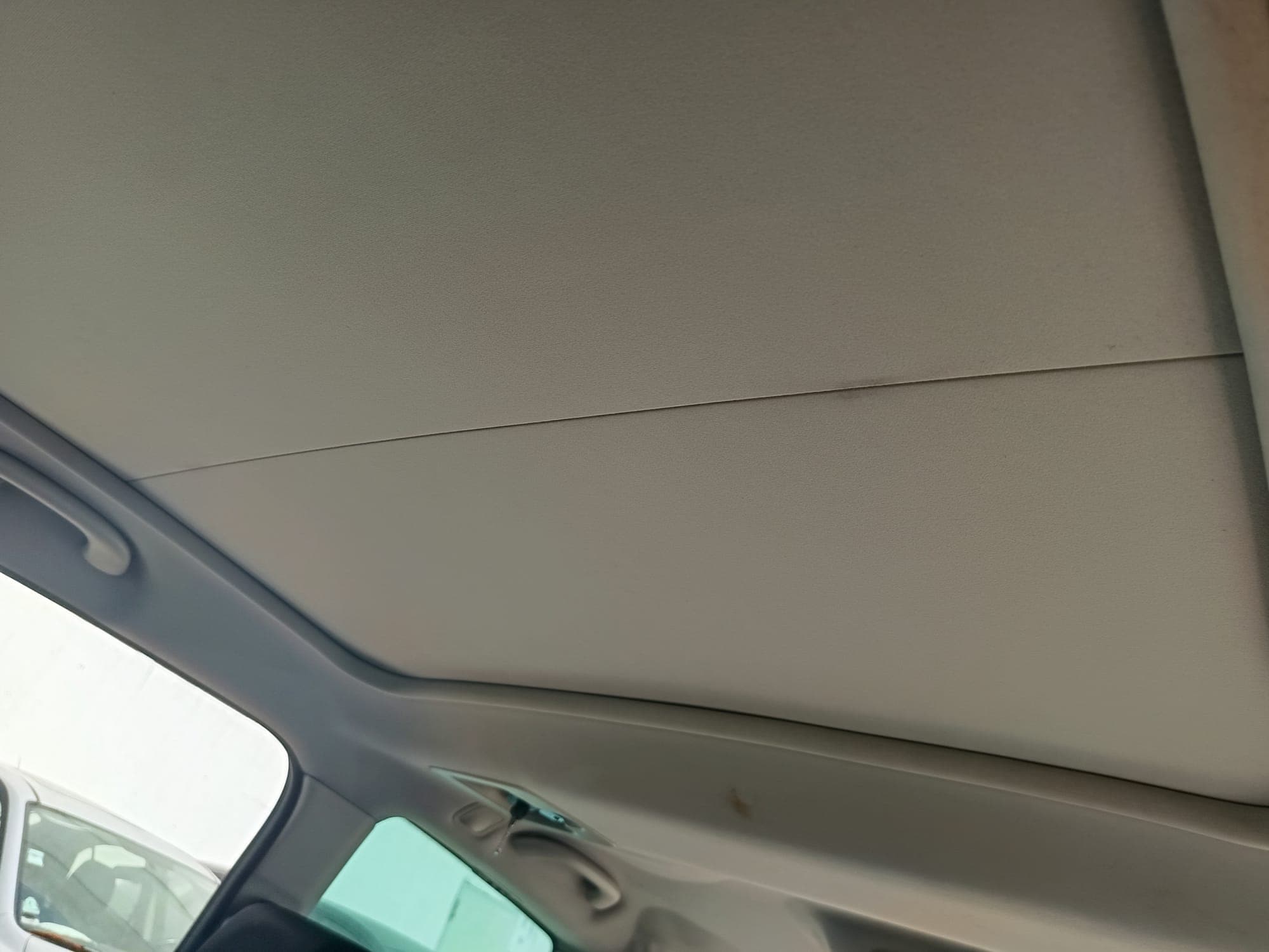 Peugeot  5008 · Ano 2010 — imagem 25