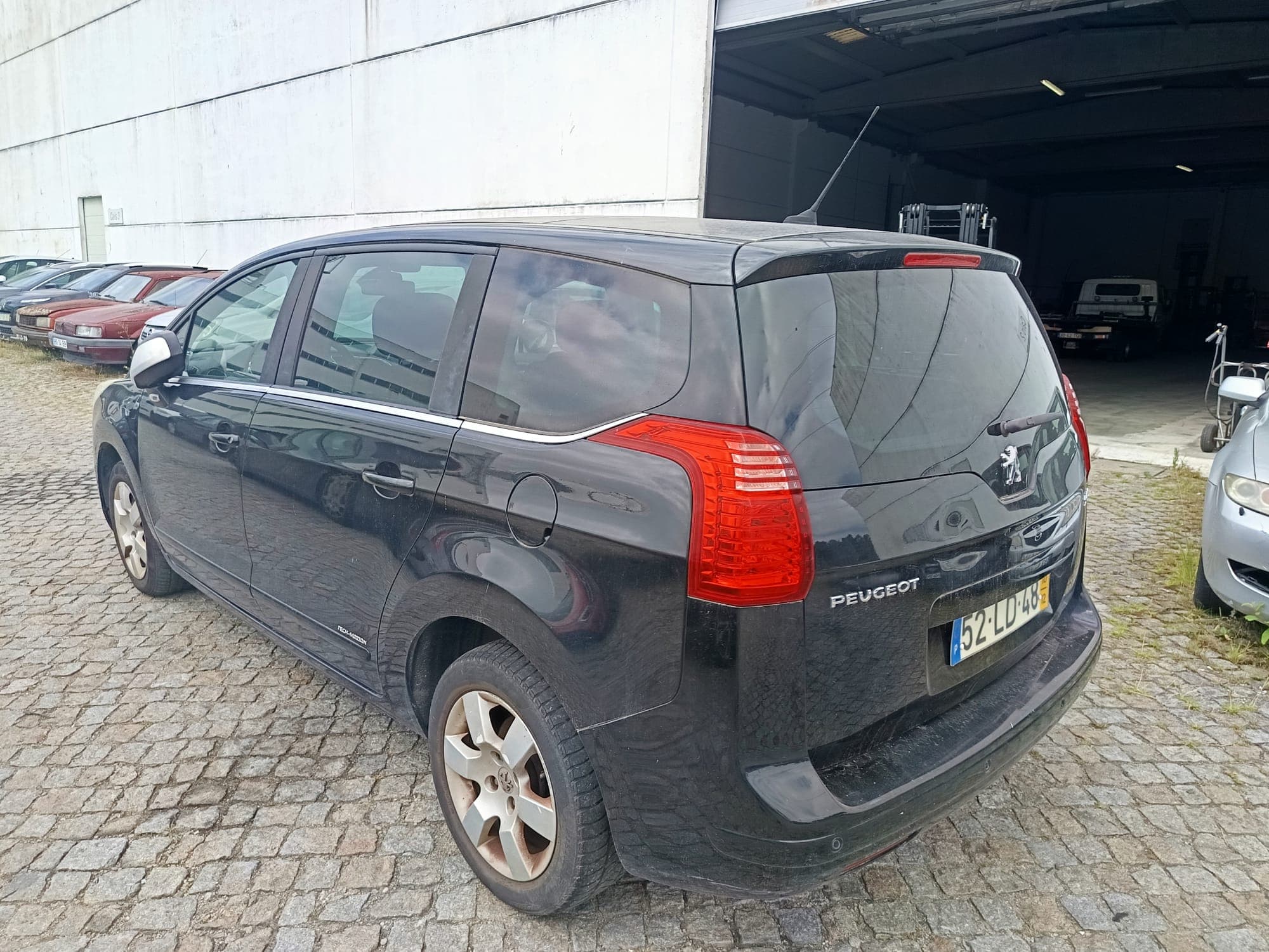 Peugeot  5008 · Ano 2010 — imagem 6