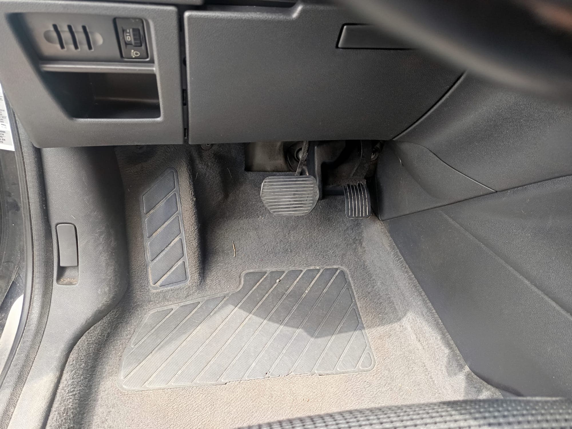 Peugeot  5008 · Ano 2010 — imagem 38