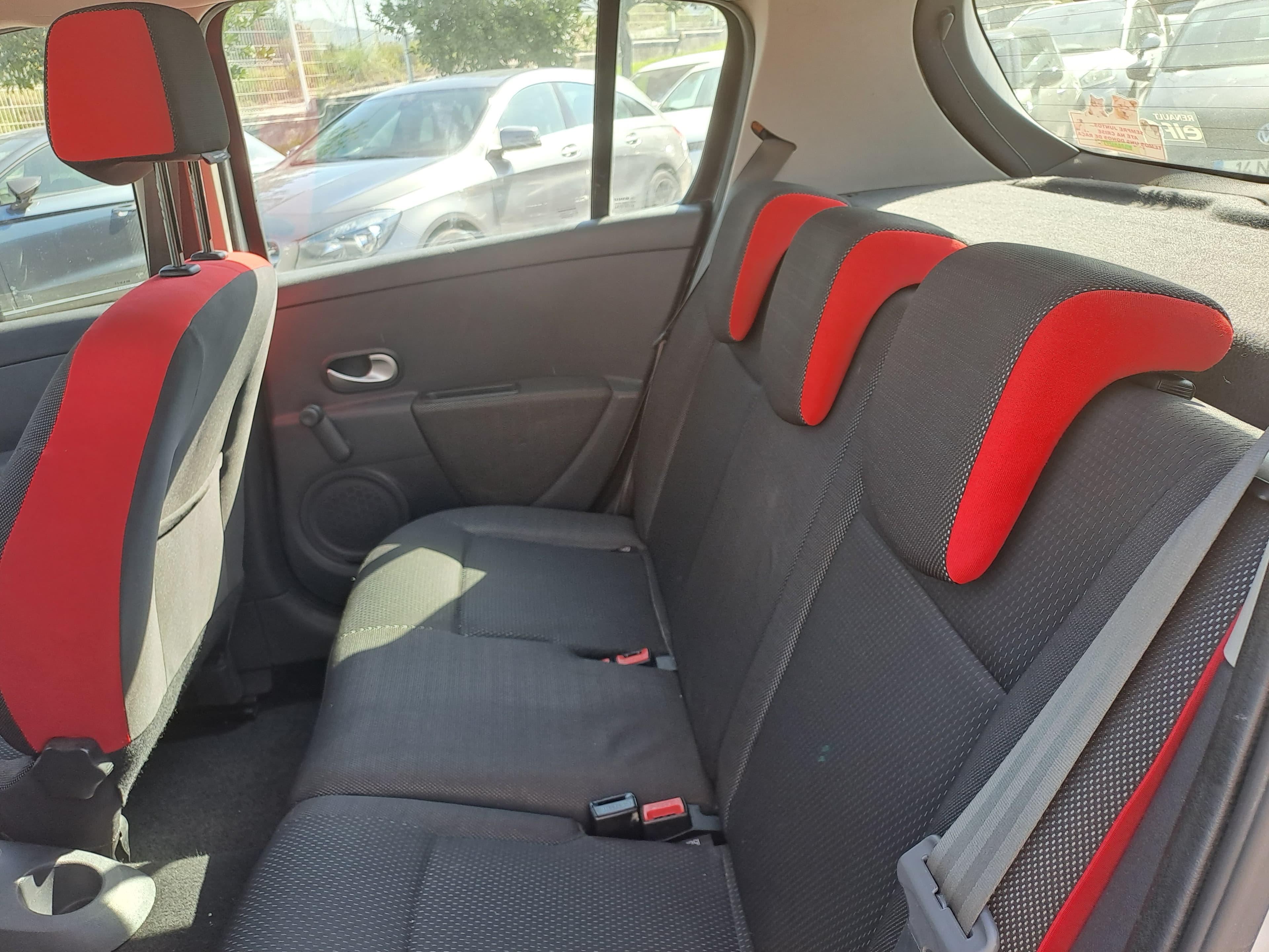 Renault Clio · Ano 2007 — imagen 20