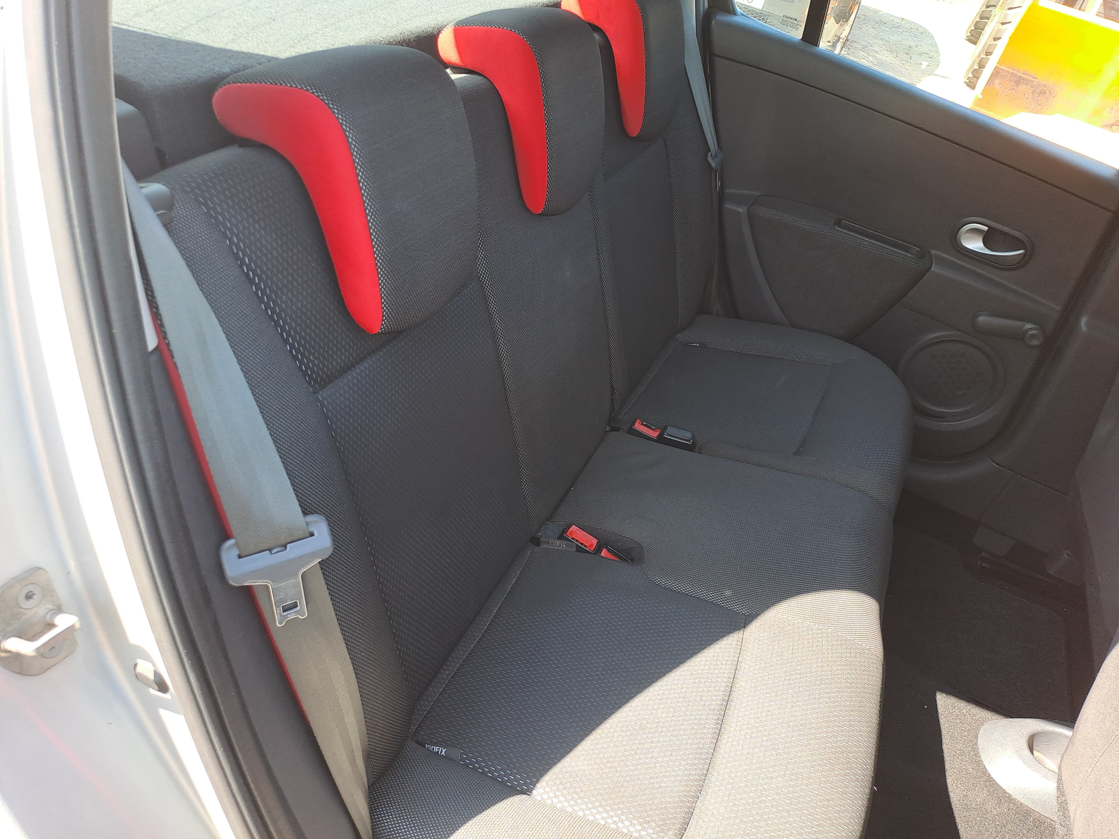 Renault Clio · Ano 2007 — imagen 16