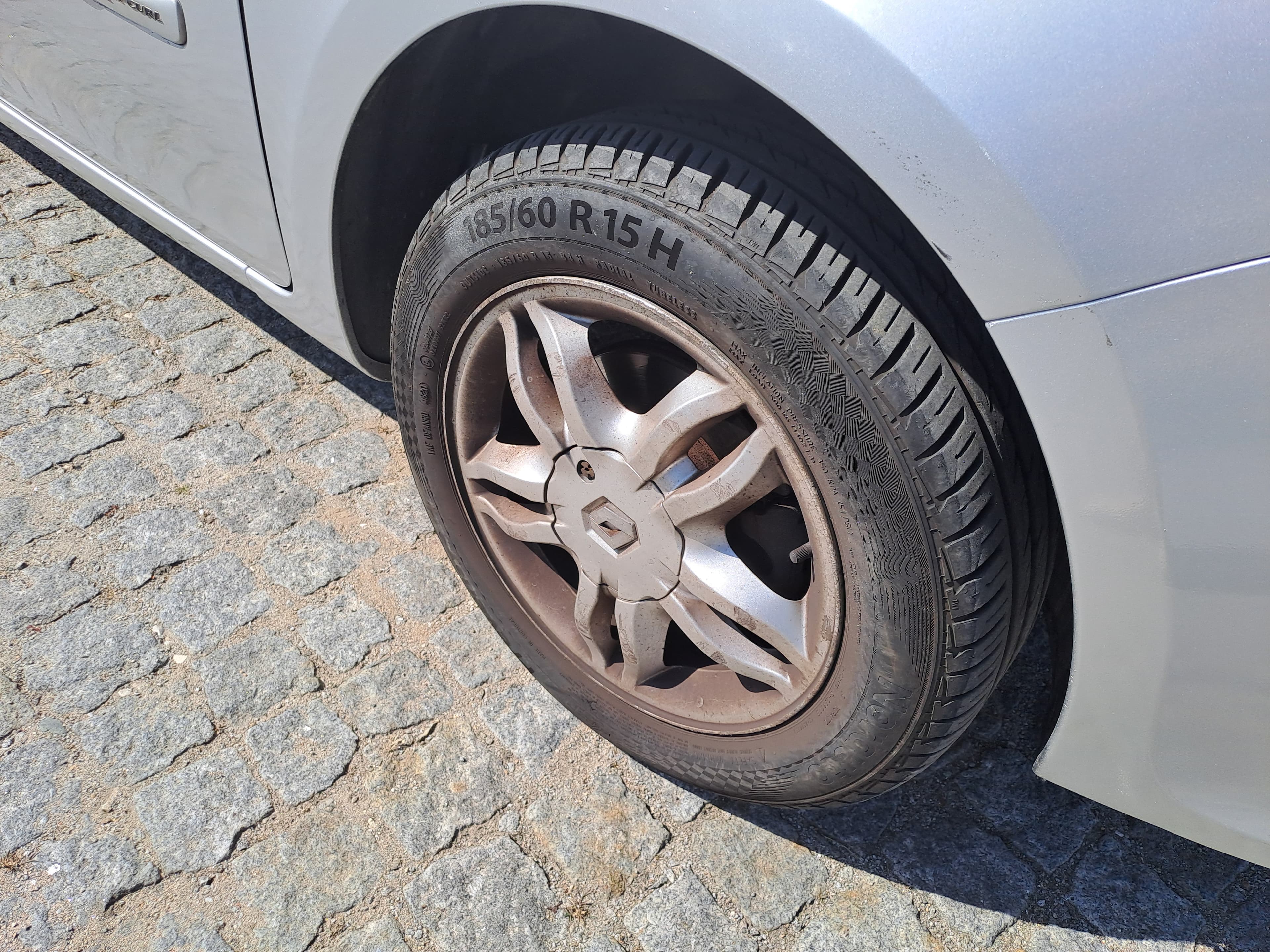 Renault Clio · Ano 2007 — imagen 13