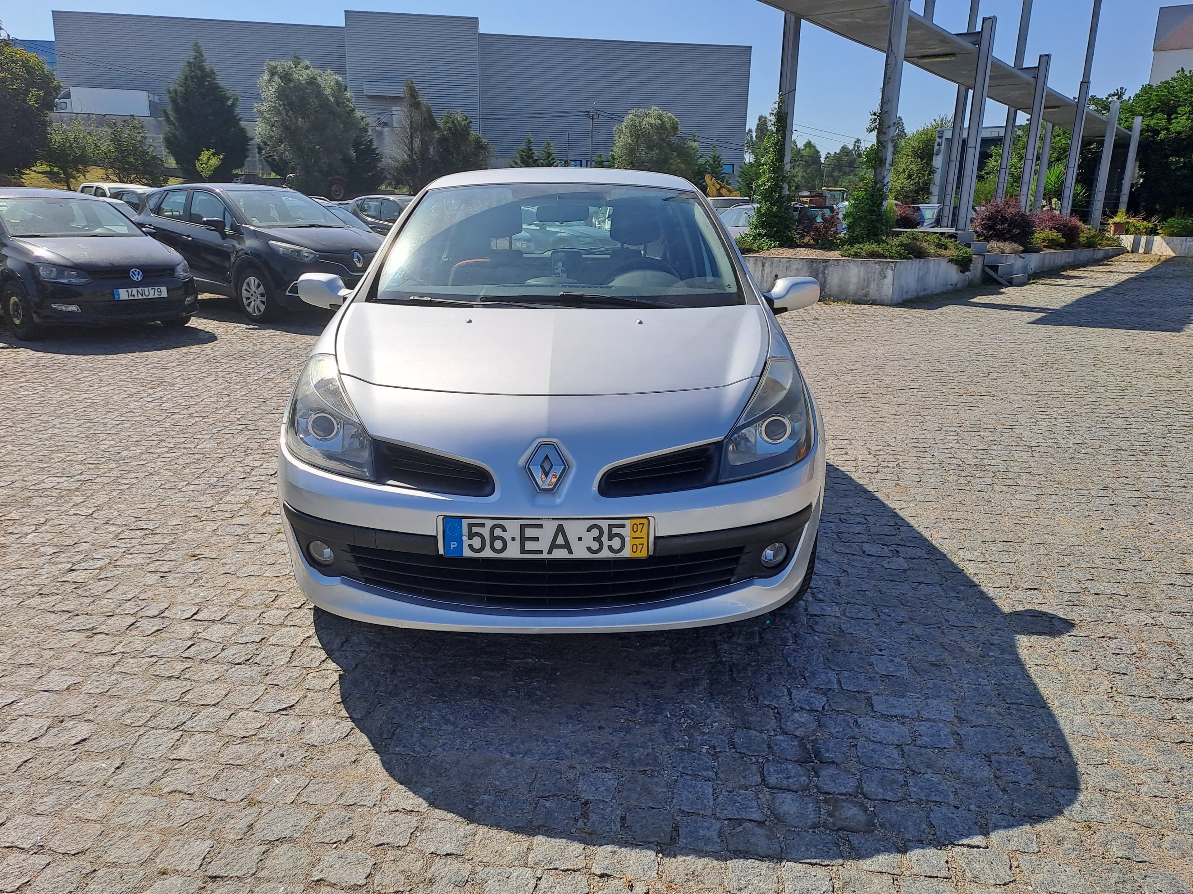 Renault Clio · Ano 2007 — imagen 3