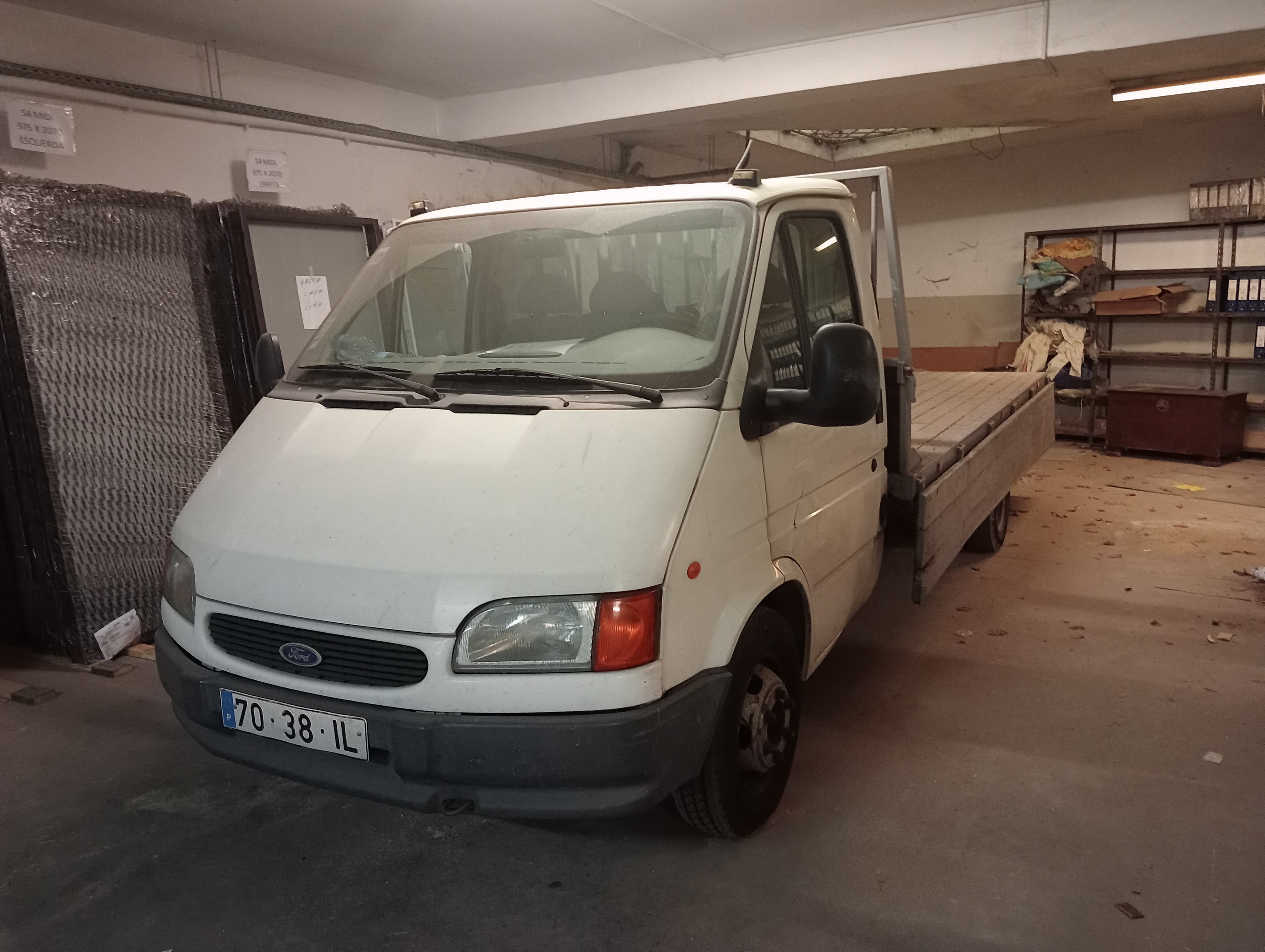 Ford Transit · Ano 1997 — image 3