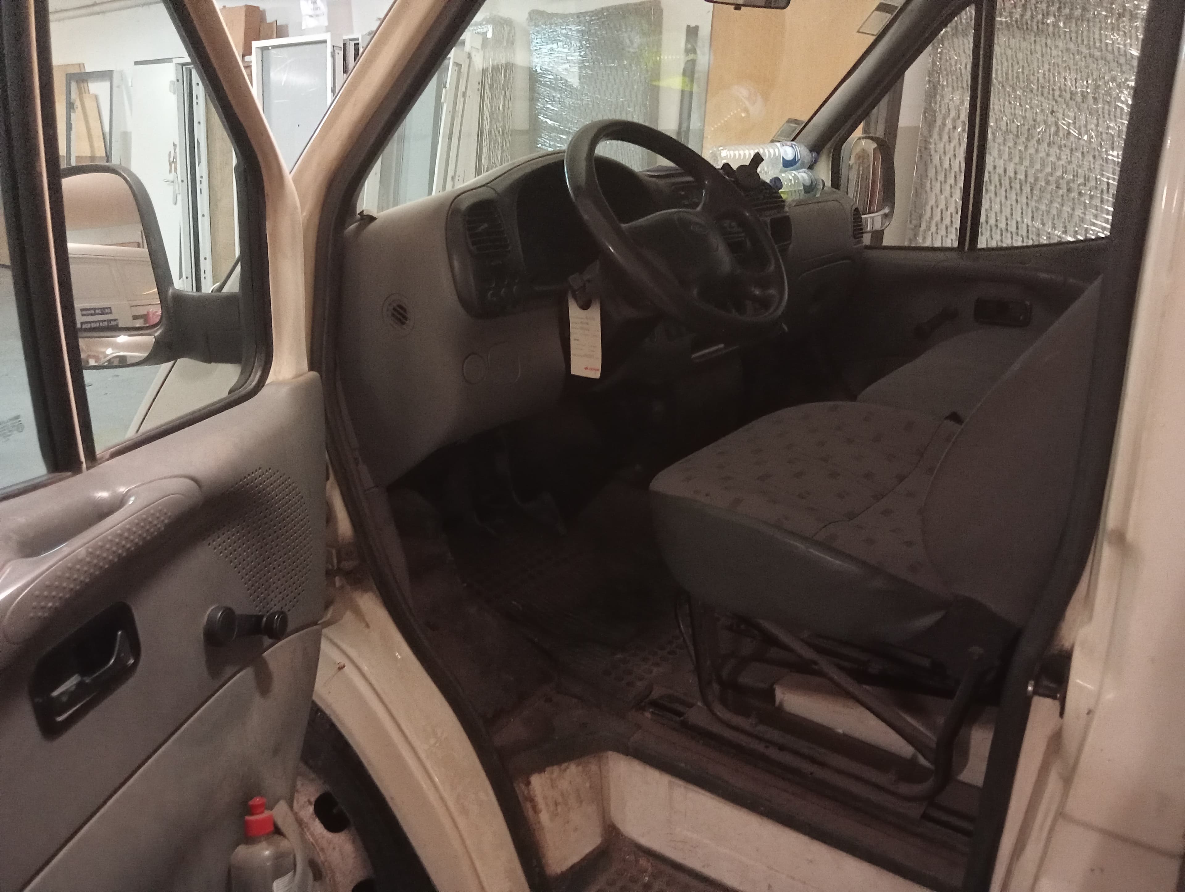 Ford Transit · Ano 1997 — image 6