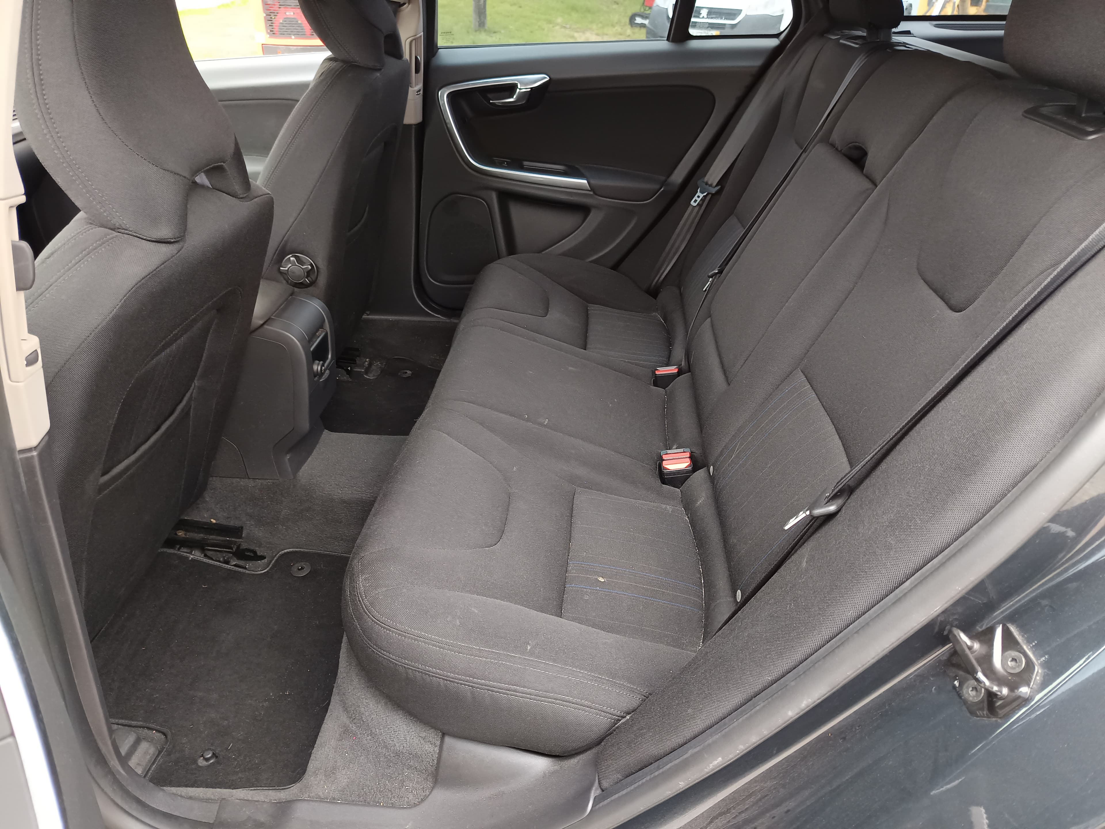 Volvo V60 · Ano 2011 — imagem 31
