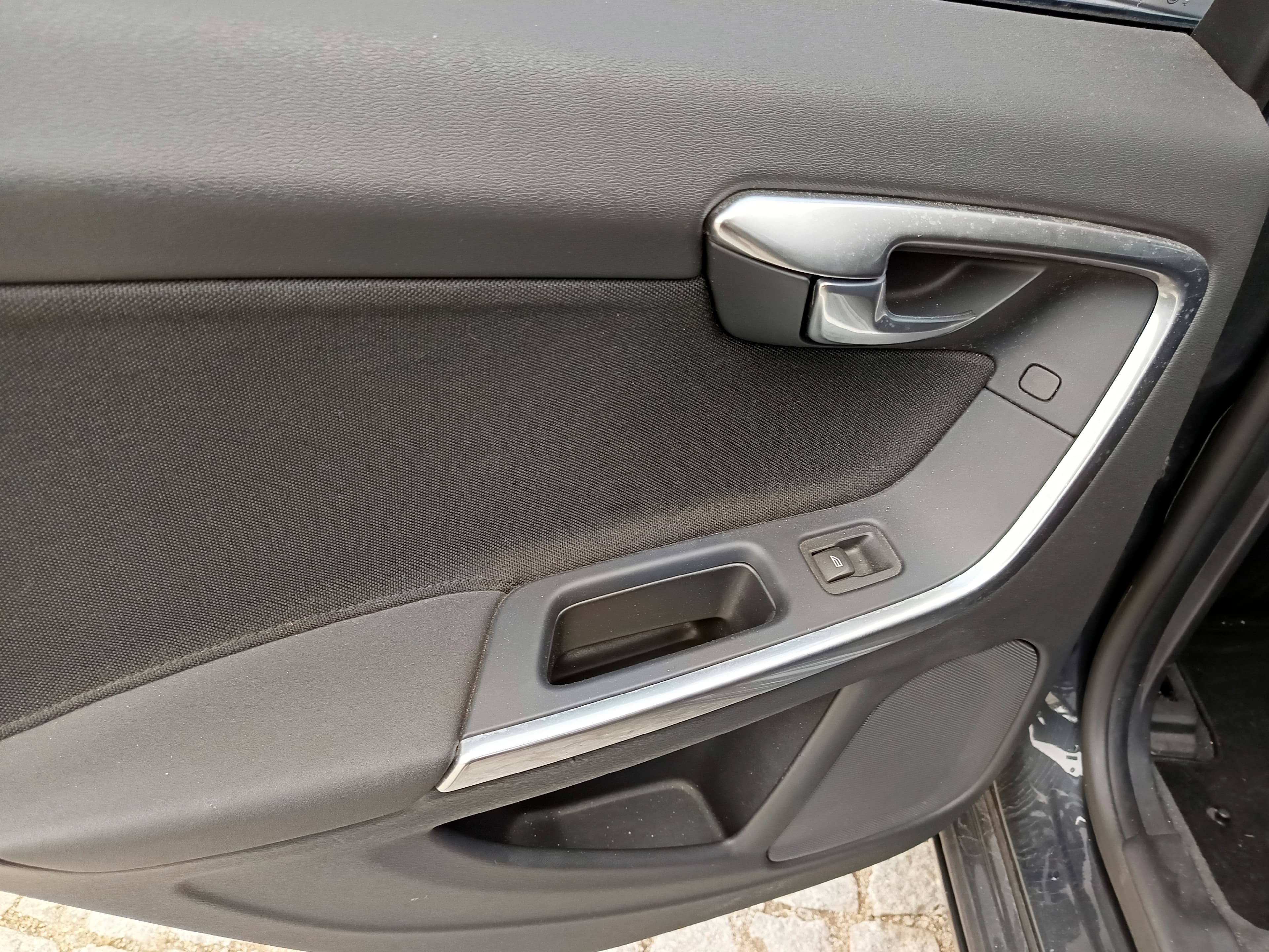 Volvo V60 · Ano 2011 — imagem 30