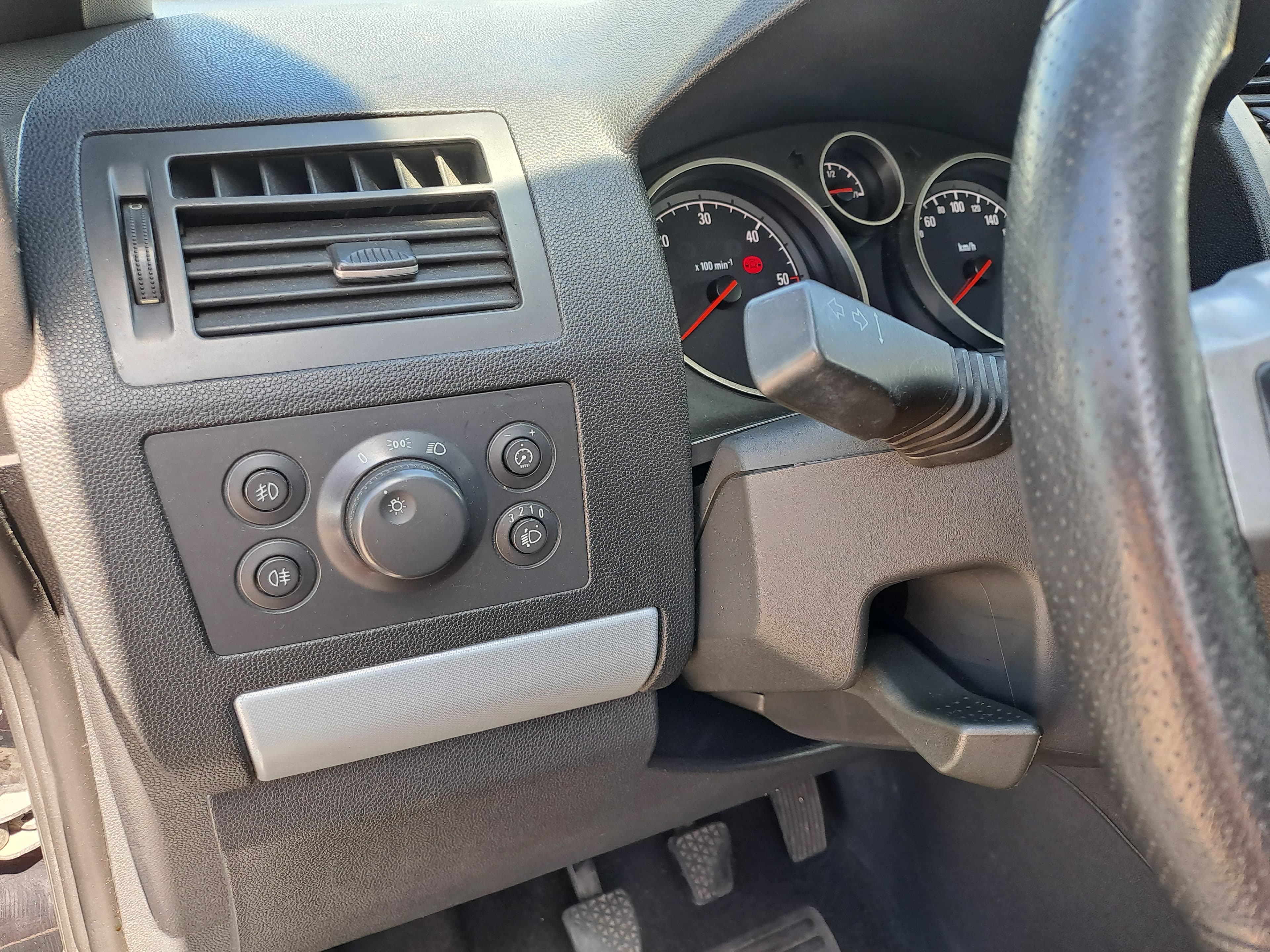 Opel Zafira 1.9 CDTI · Ano 2006 — imagem 24