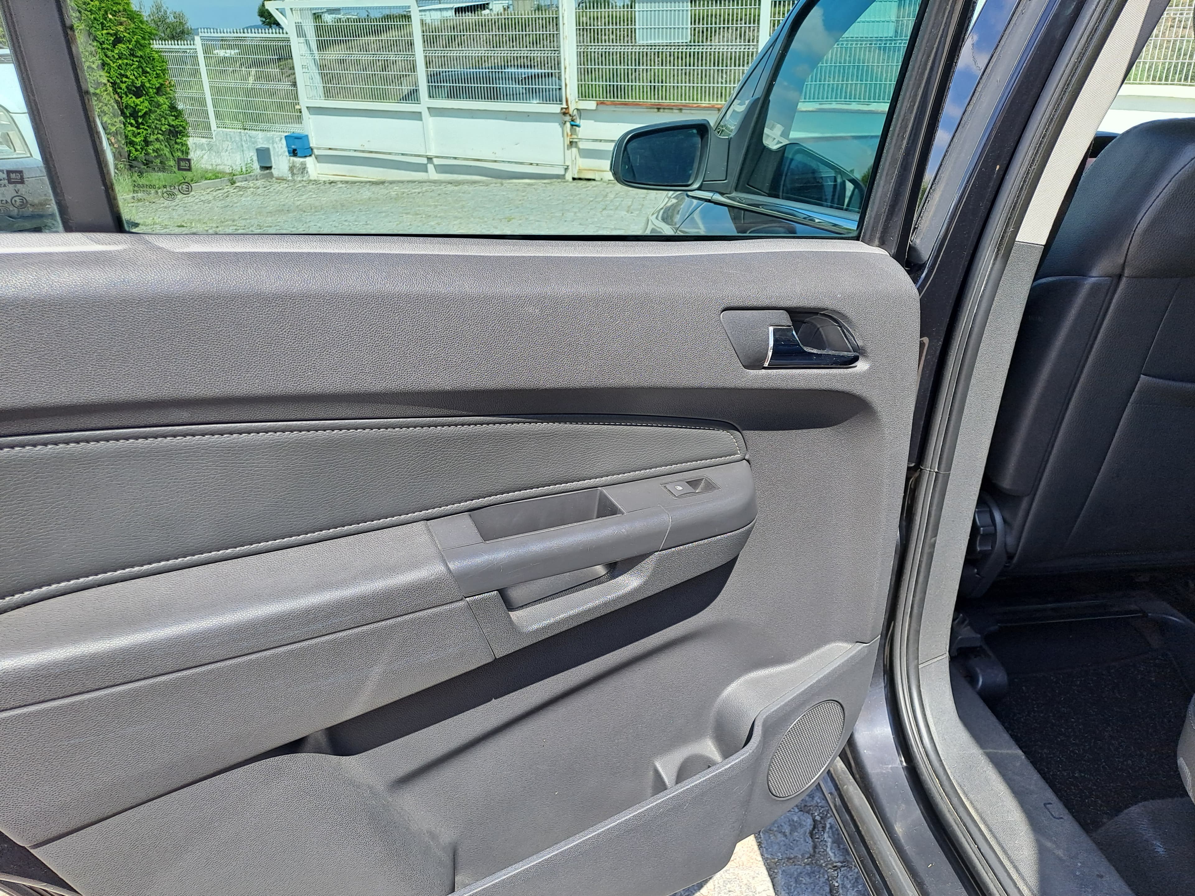 Opel Zafira 1.9 CDTI · Ano 2006 — imagem 22