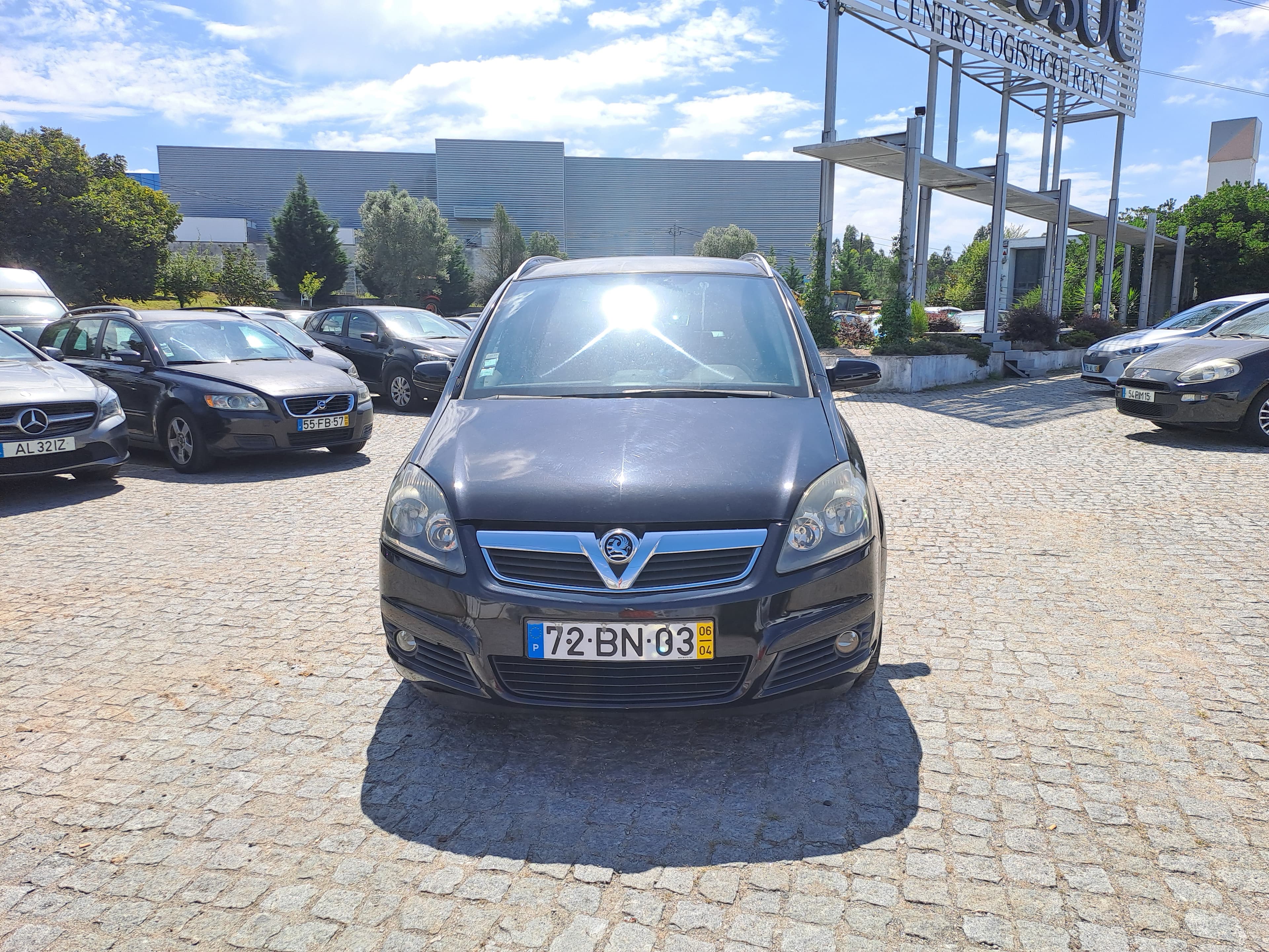 Opel Zafira 1.9 CDTI · Ano 2006 — imagem 3