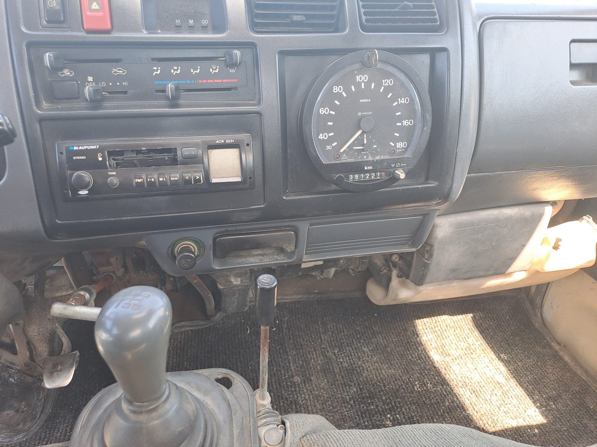 Toyota Dyna 250 · Basculante · Ano 1997 — imagen 30