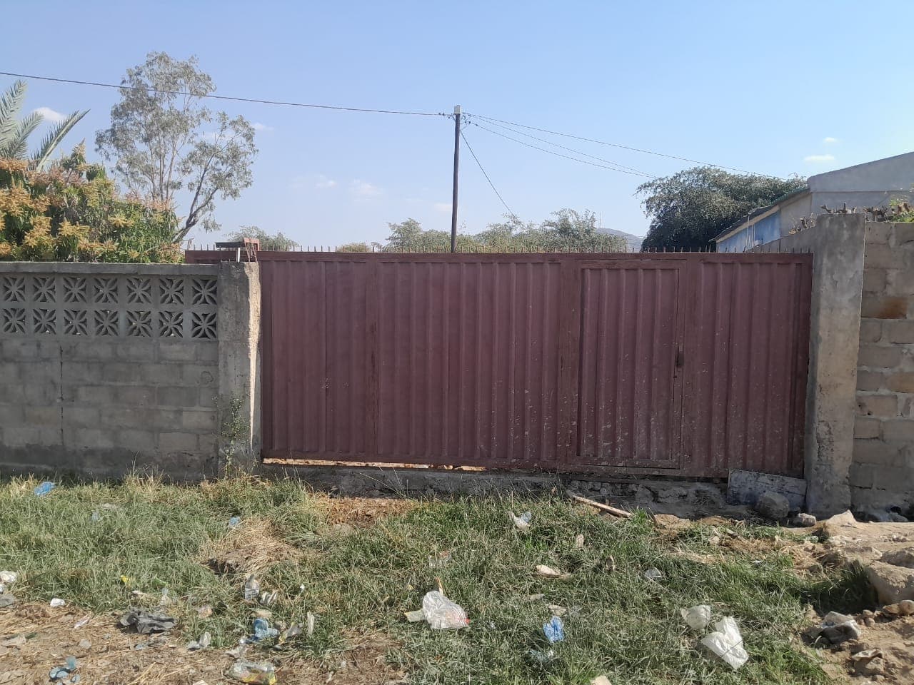 Infraestruturas em terreno no Bairro Canongola - Tete — imagem 2
