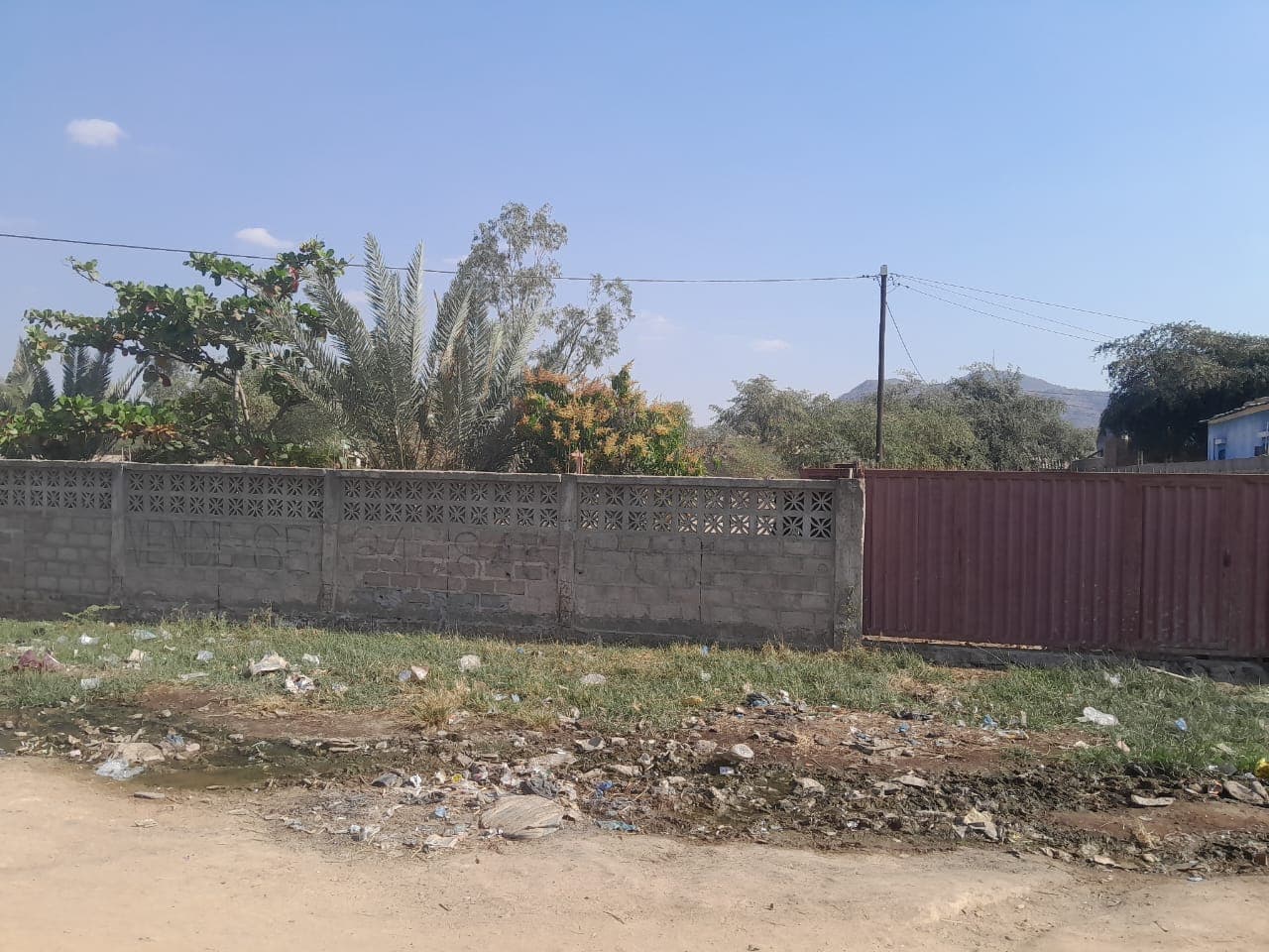 Infraestruturas em terreno no Bairro Canongola - Tete — imagem 12