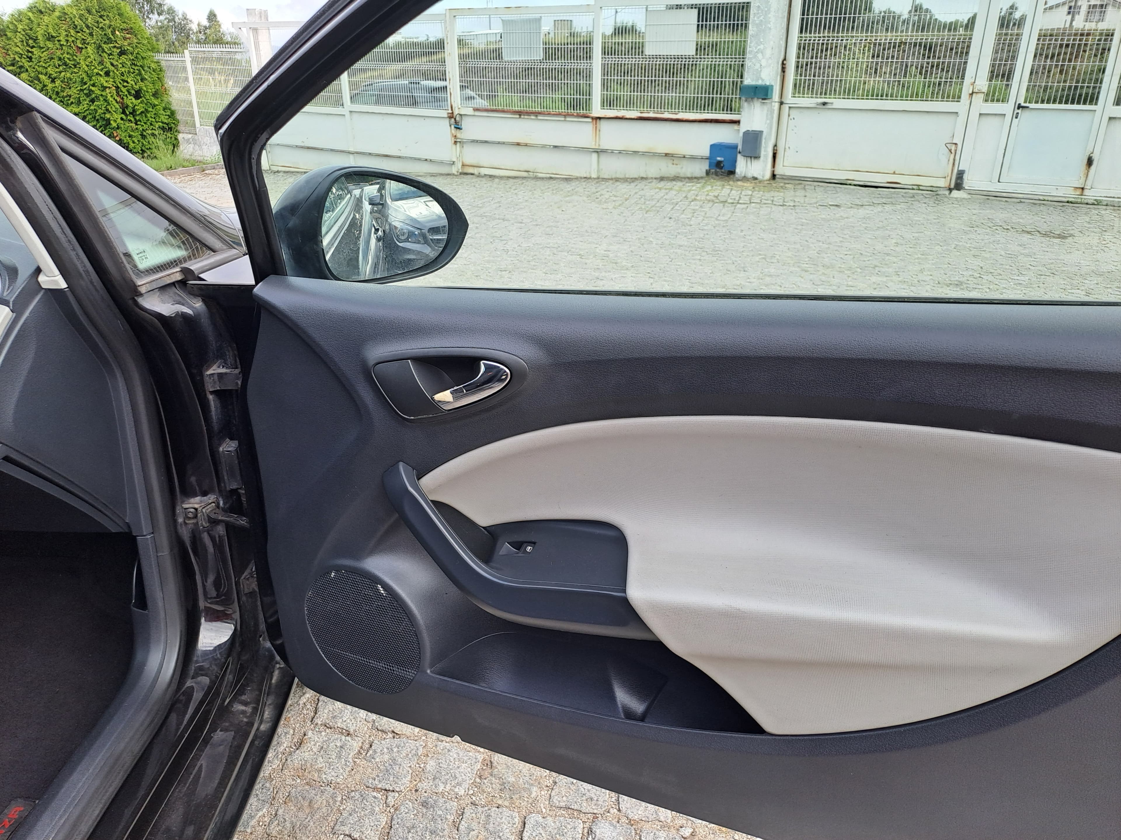 Seat Ibiza · Ano 2009 — imagem 19