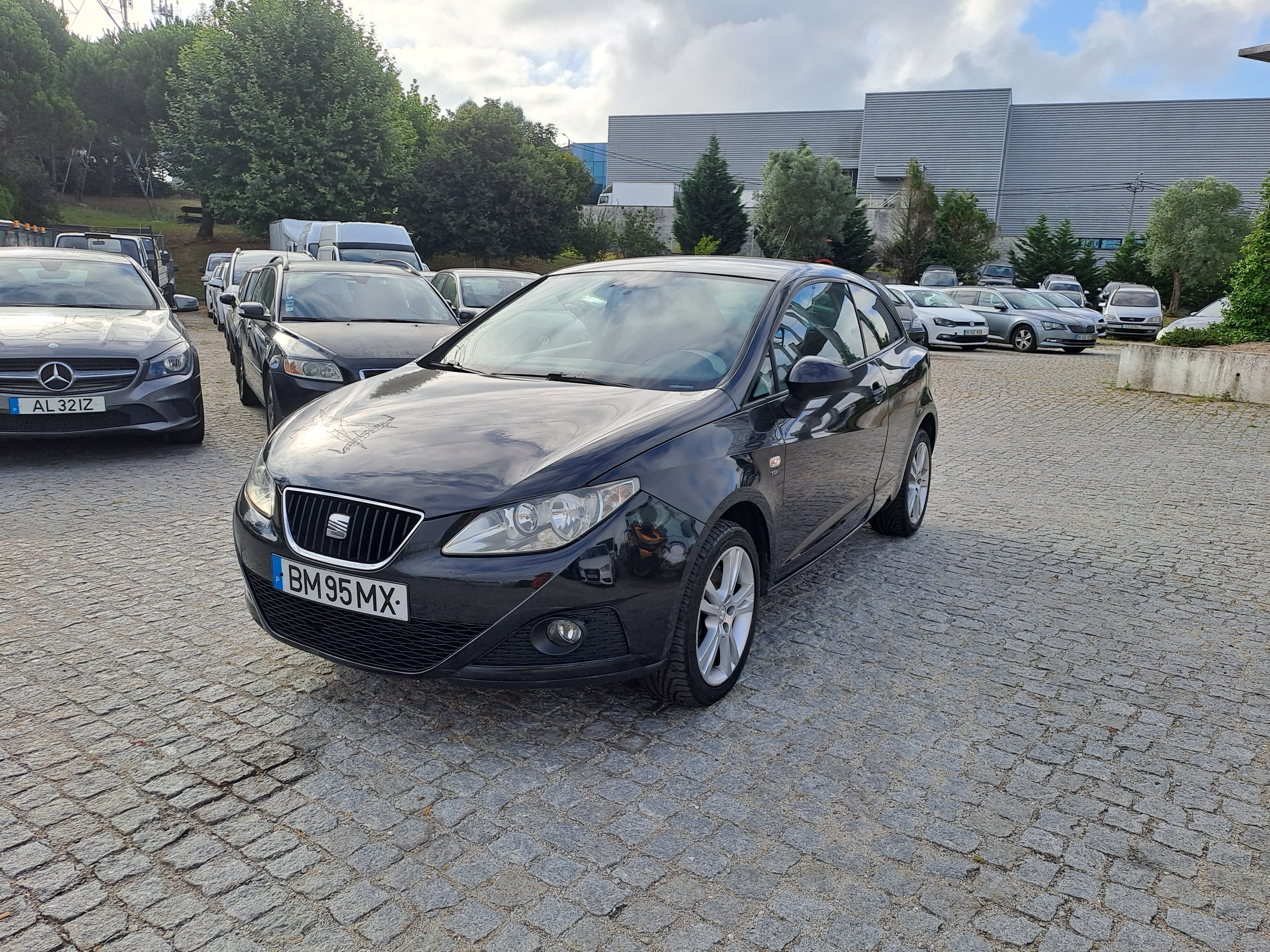 Seat Ibiza · Ano 2009 — imagem 2