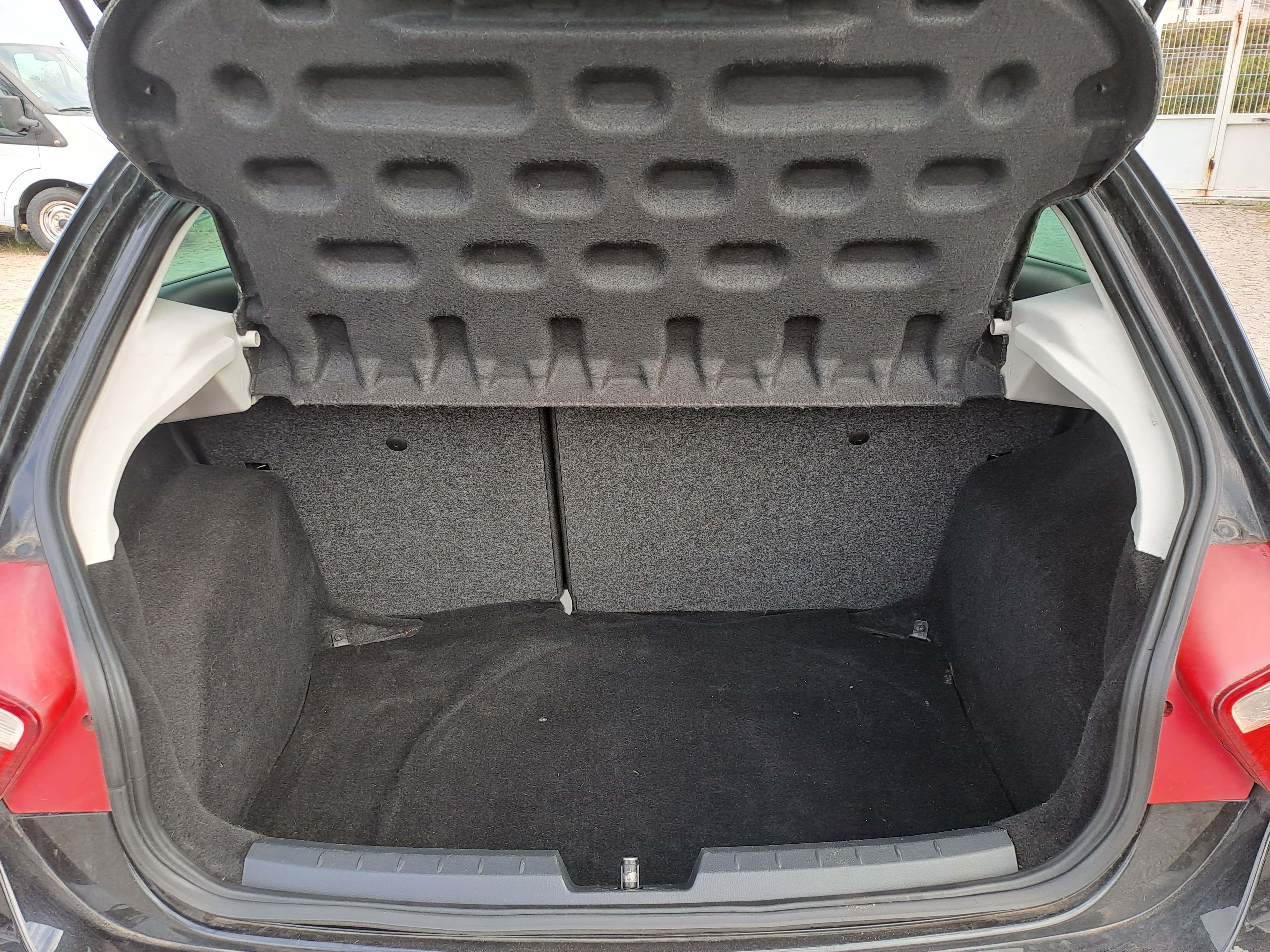Seat Ibiza · Ano 2009 — imagem 18