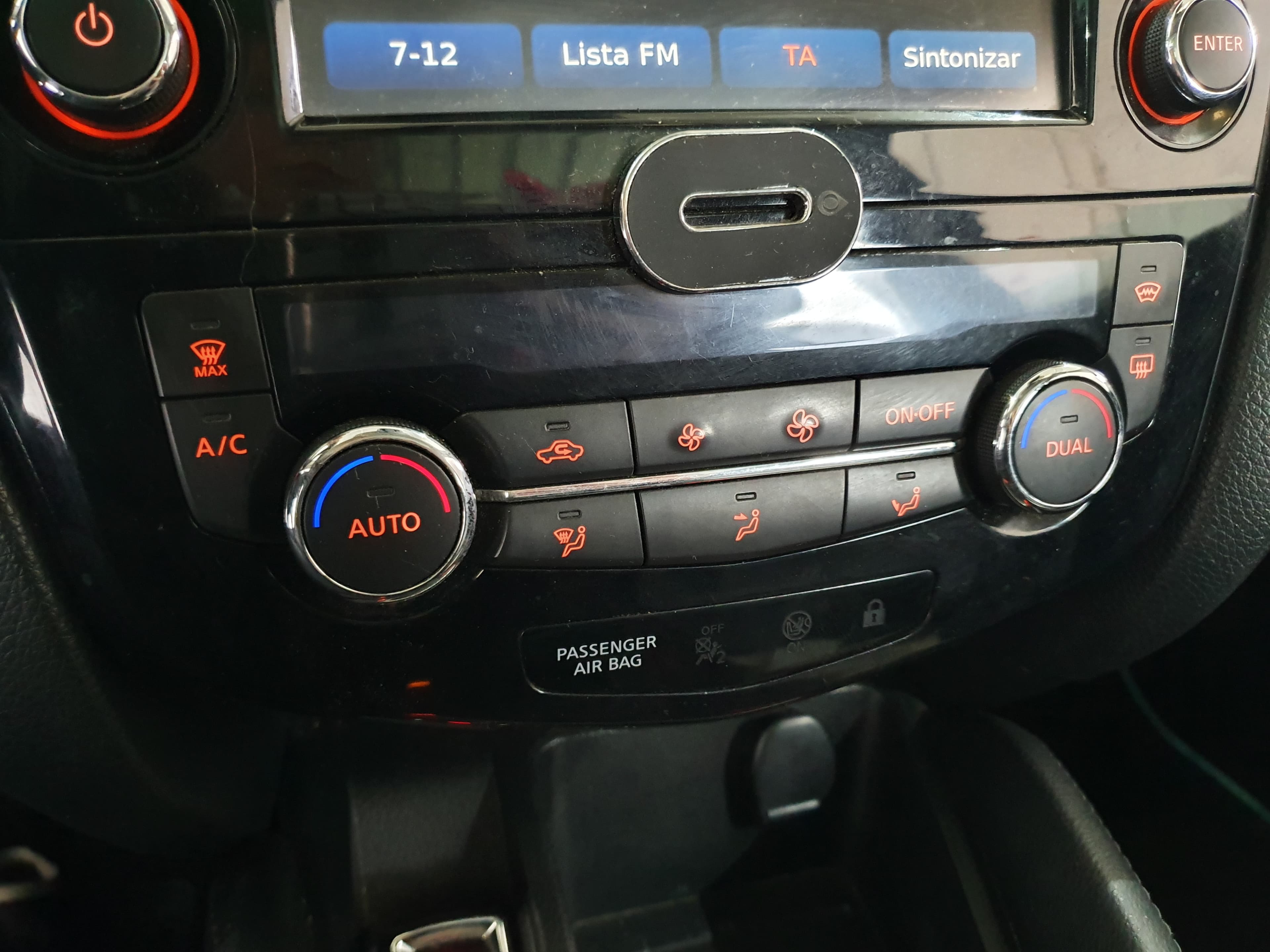 Nissan Qashqai · Ano 2015 — imagem 40