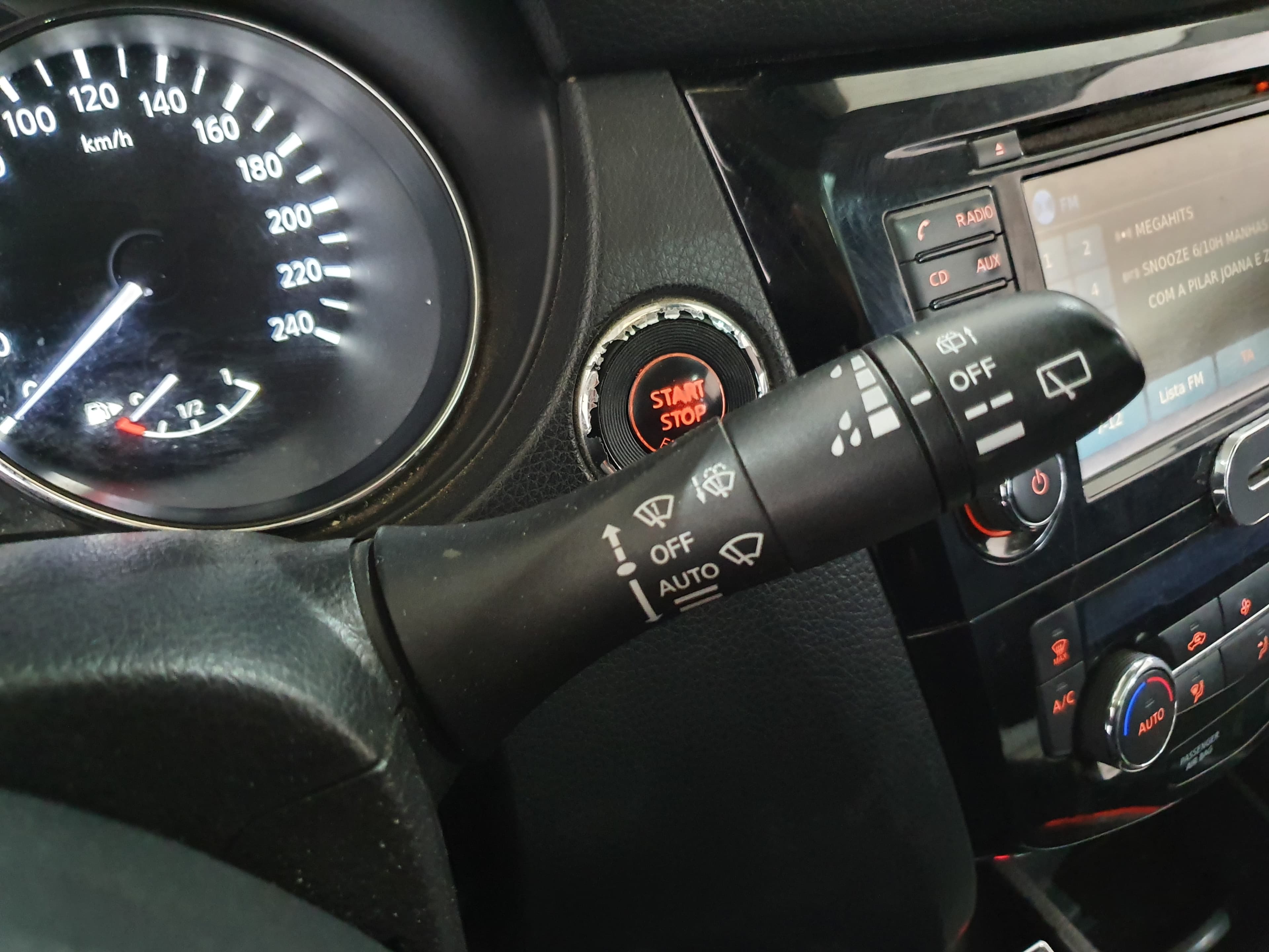 Nissan Qashqai · Ano 2015 — imagem 45