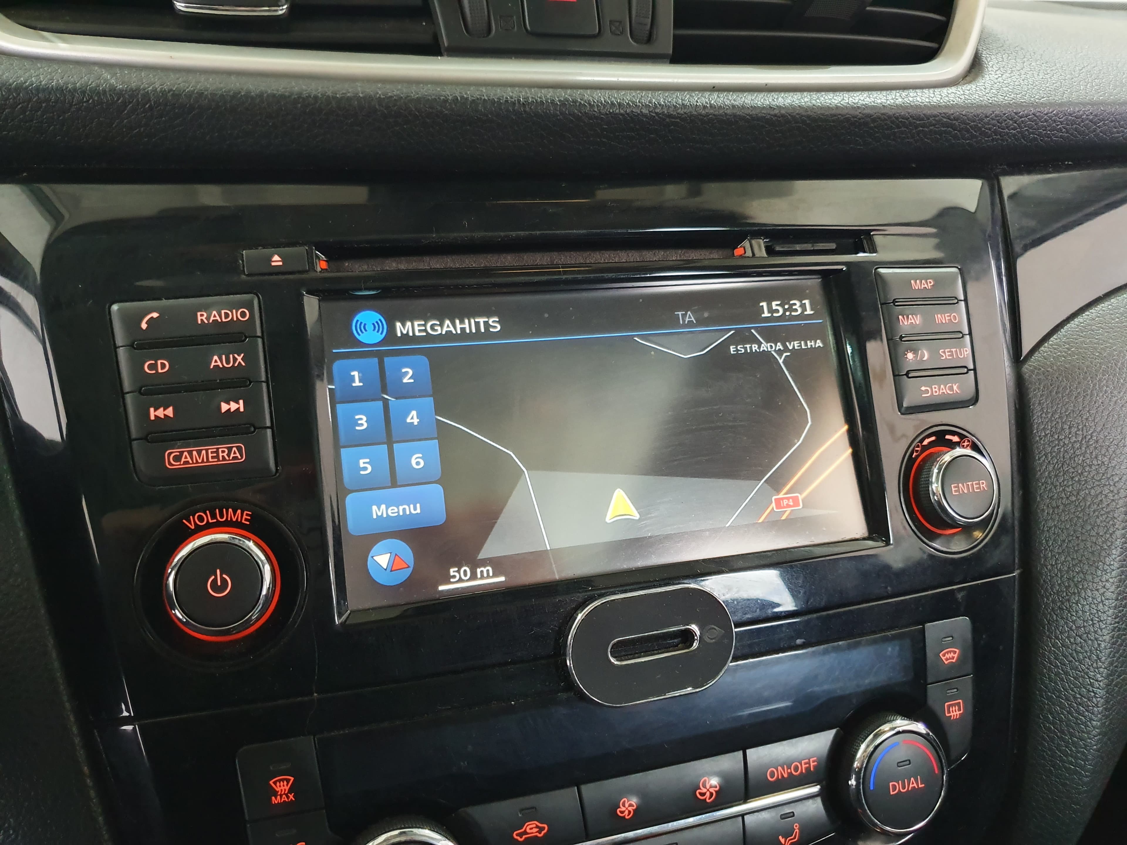 Nissan Qashqai · Ano 2015 — imagem 39