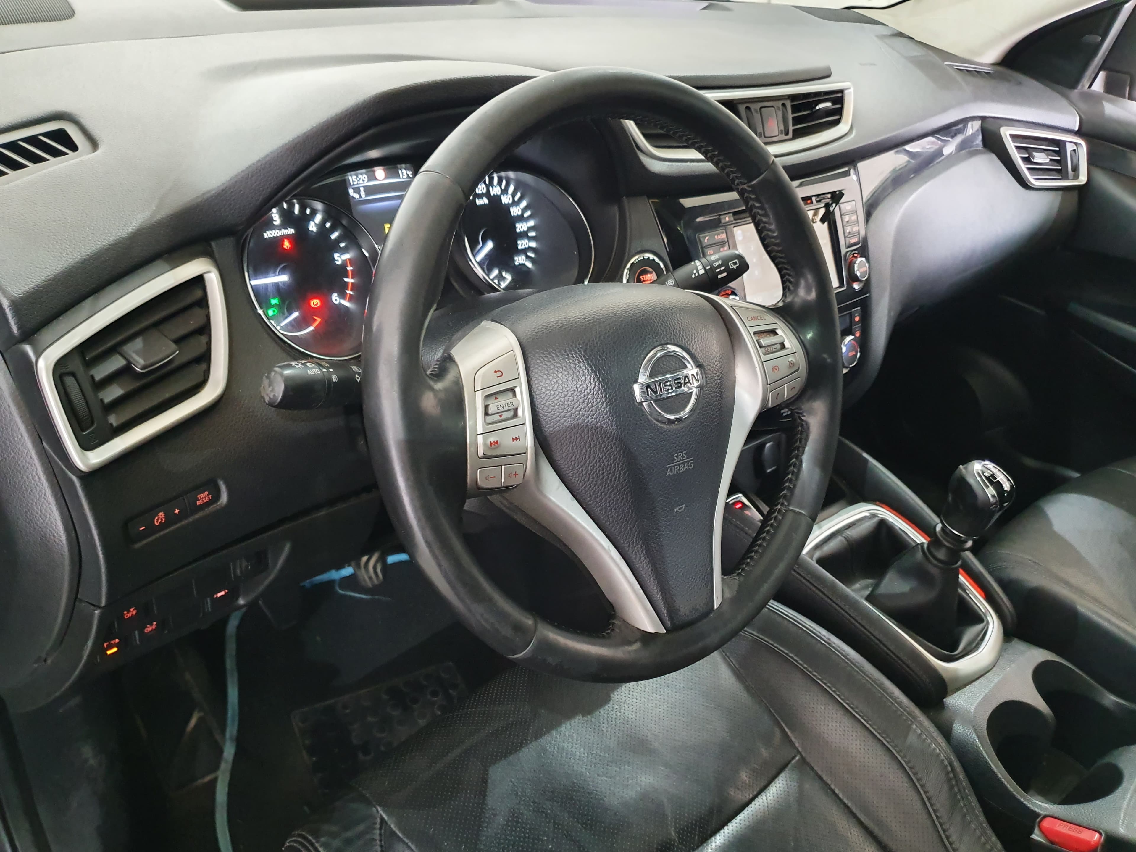 Nissan Qashqai · Ano 2015 — imagem 48