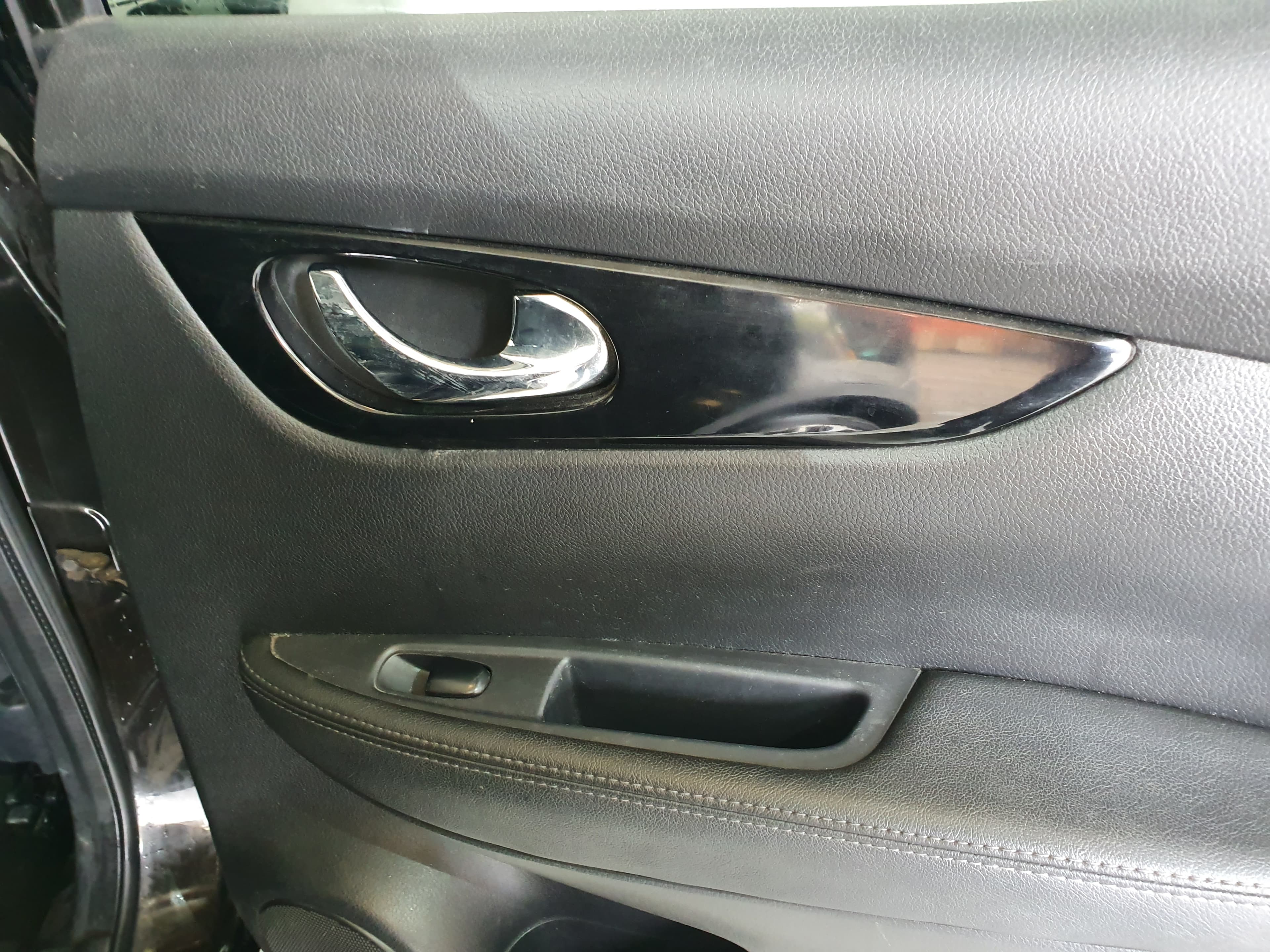 Nissan Qashqai · Ano 2015 — imagem 23