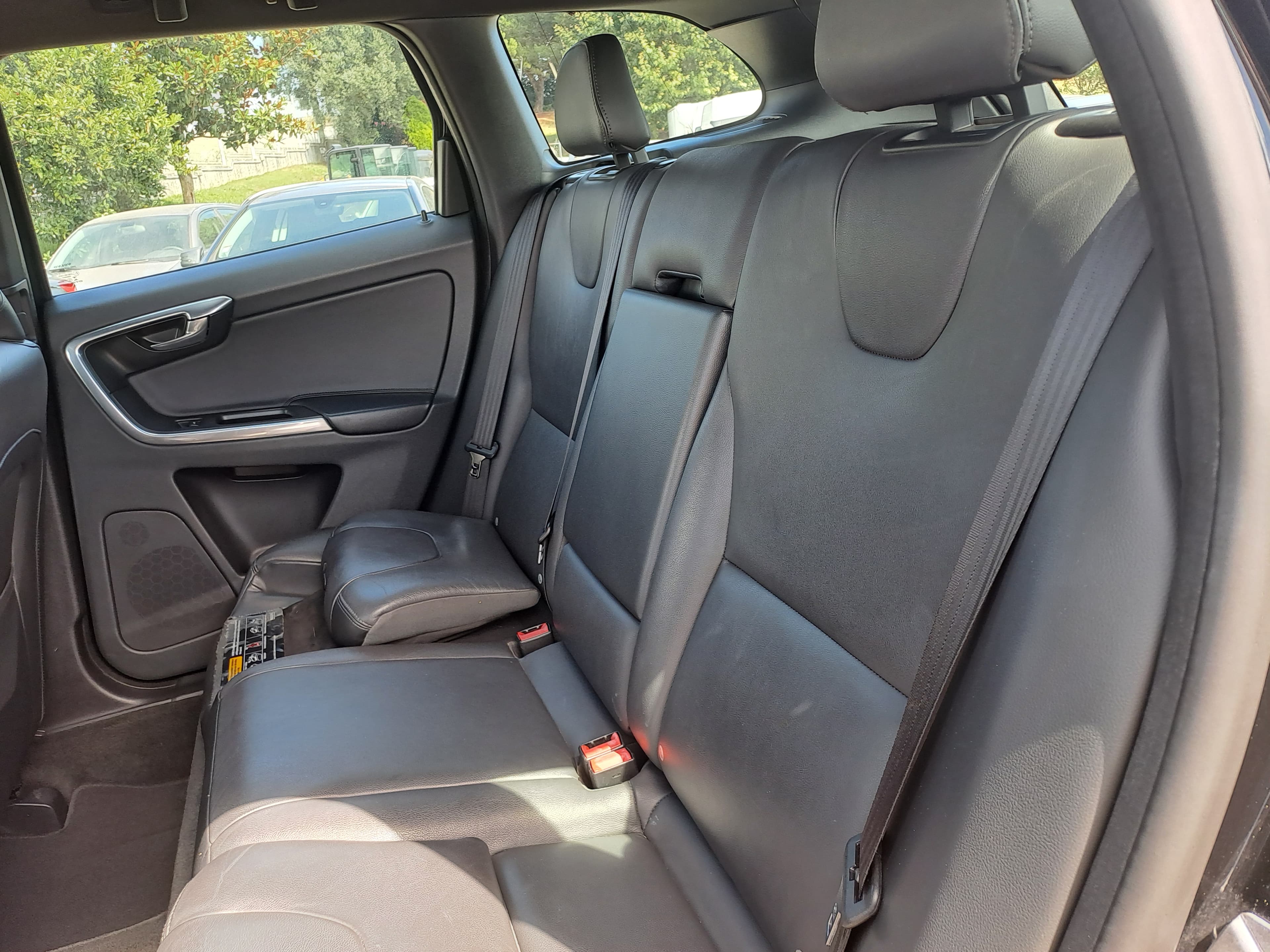 Volvo XC60 · Ano 2015 — imagen 20