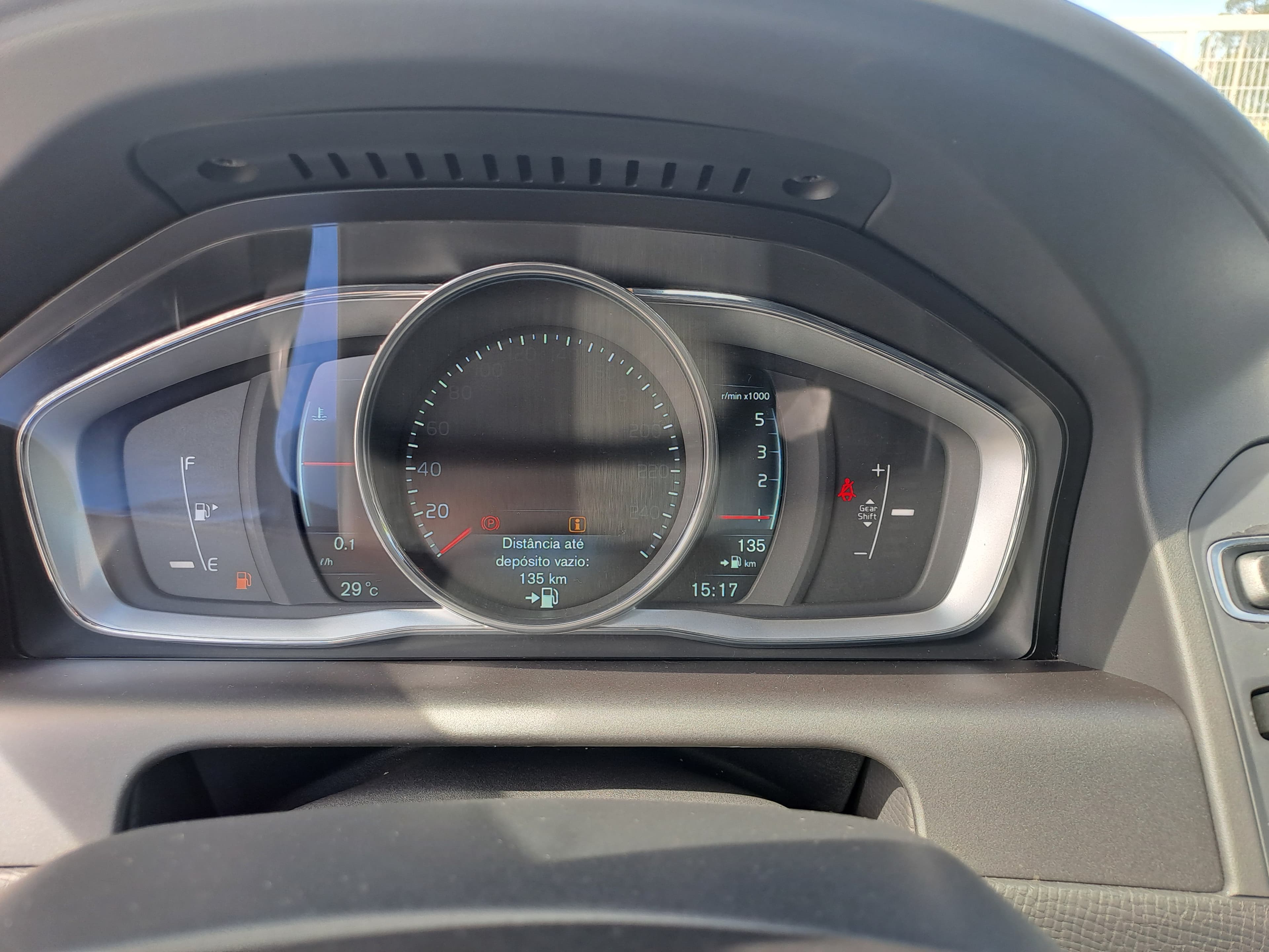 Volvo XC60 · Ano 2015 — imagen 27