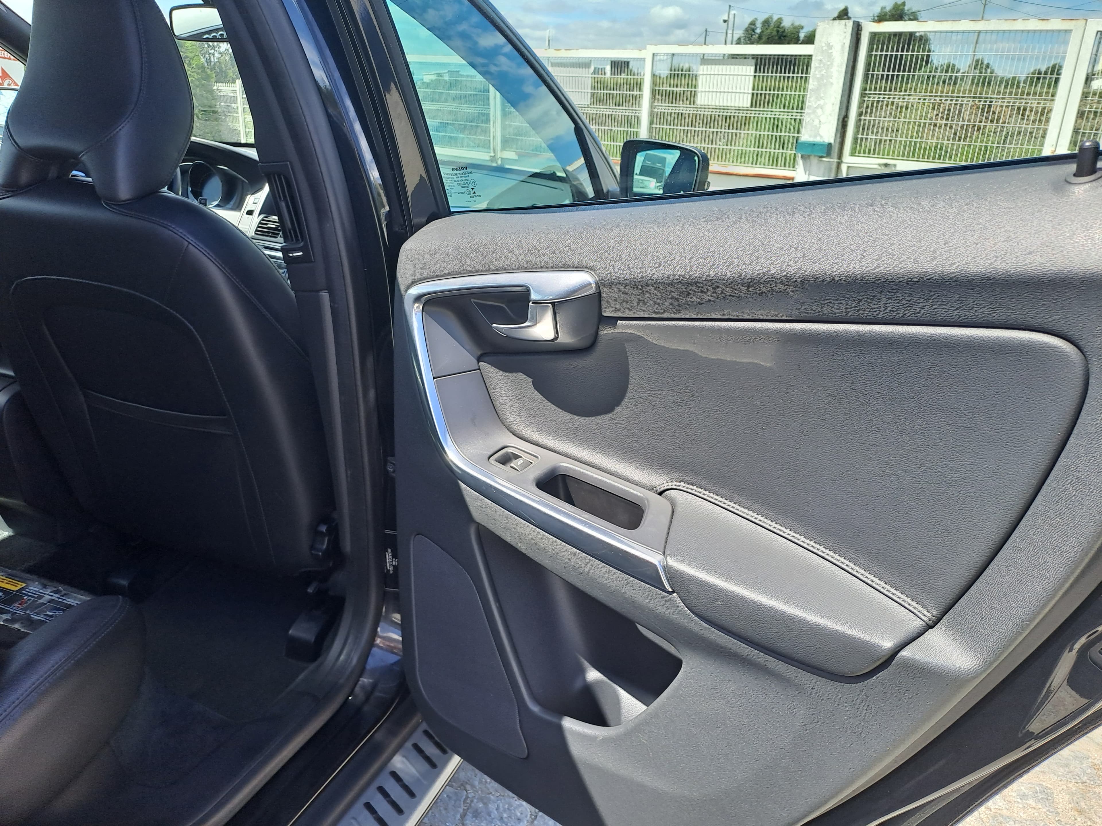 Volvo XC60 · Ano 2015 — imagen 16