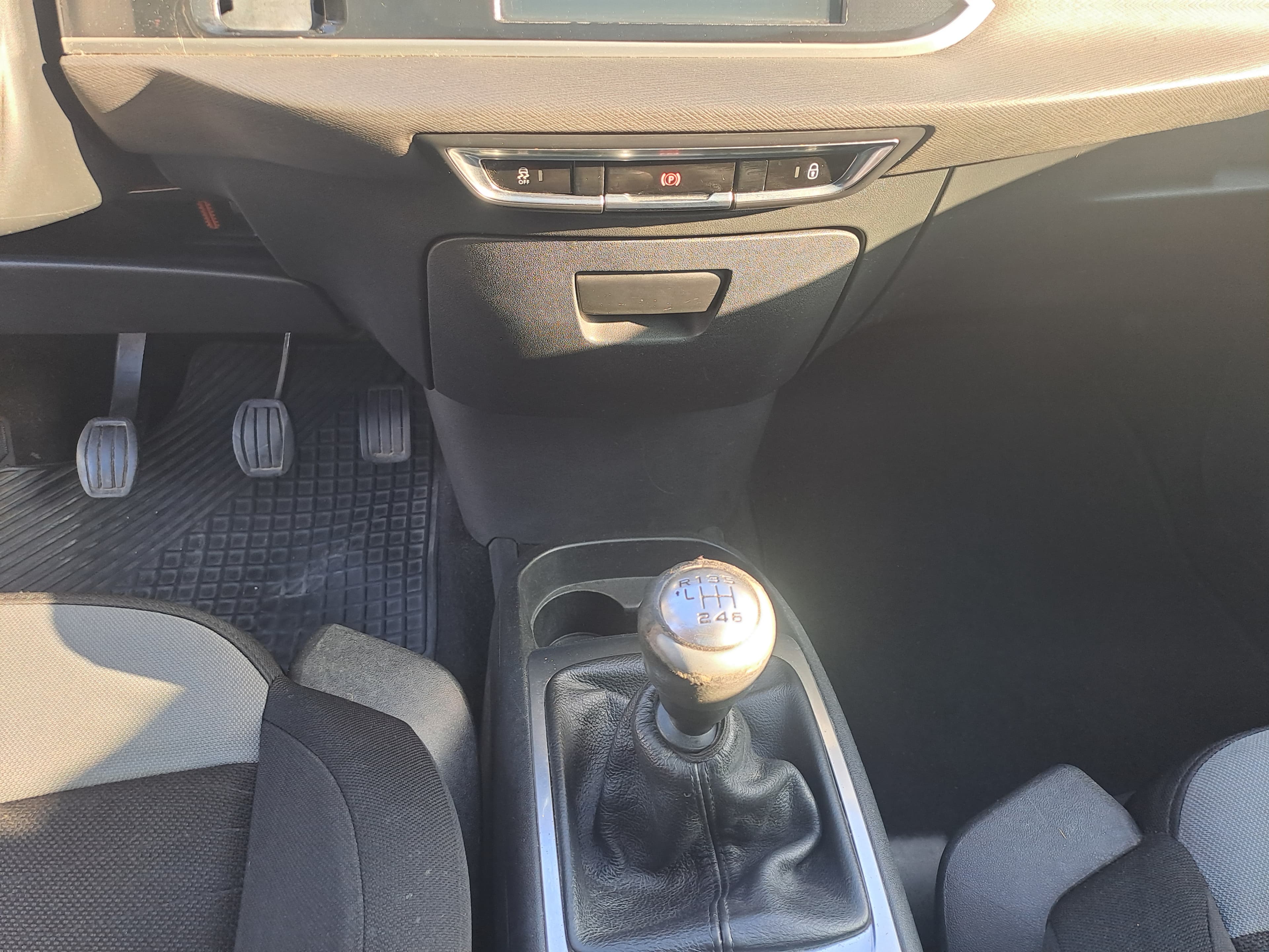 Citroën C4 Picasso · Ano 2013 — imagen 26