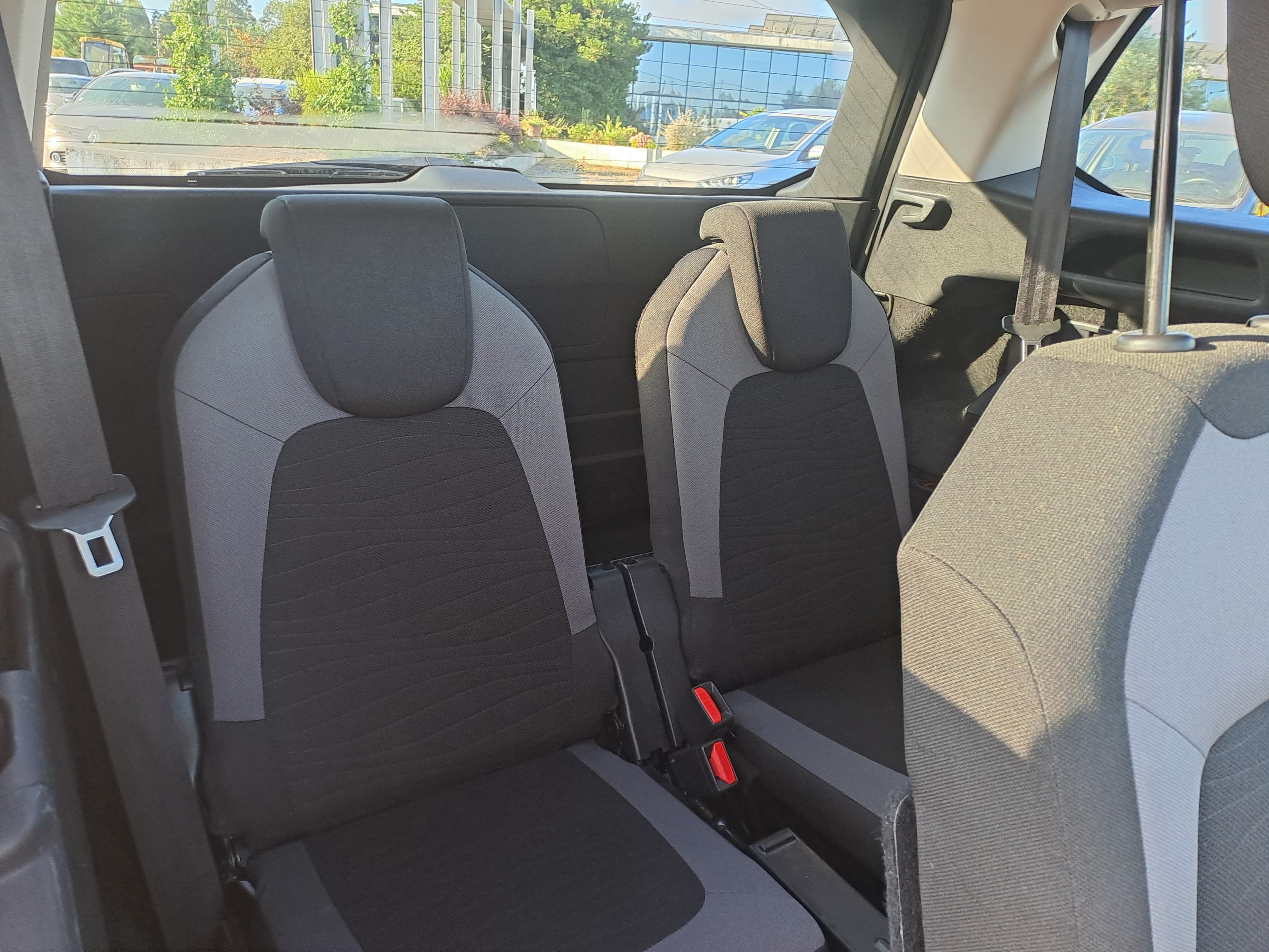 Citroën C4 Picasso · Ano 2013 — imagen 14