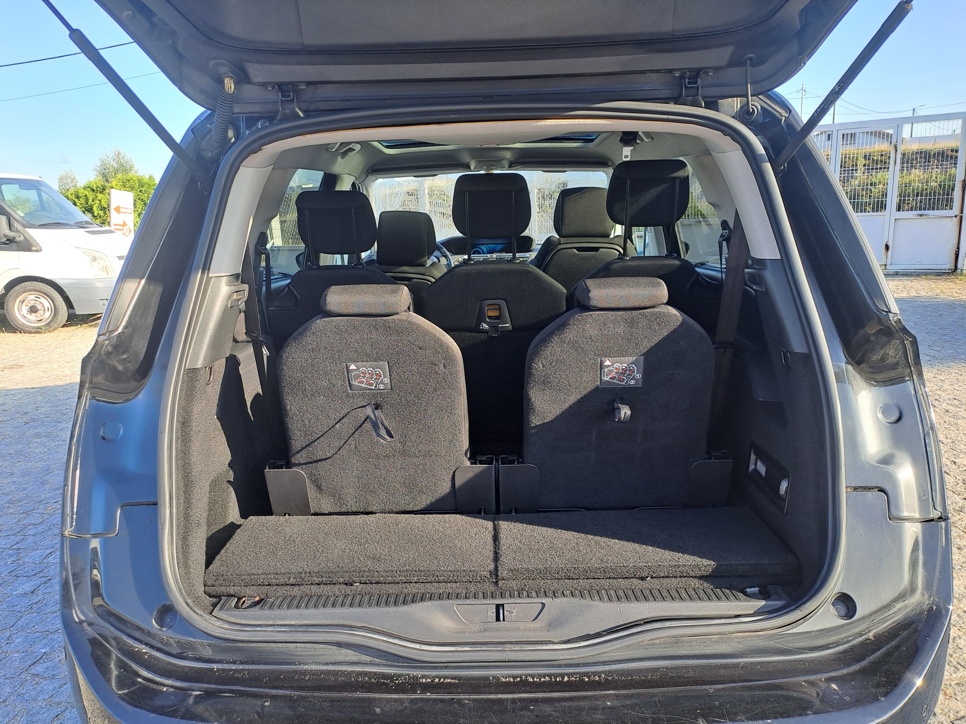 Citroën C4 Picasso · Ano 2013 — imagen 7