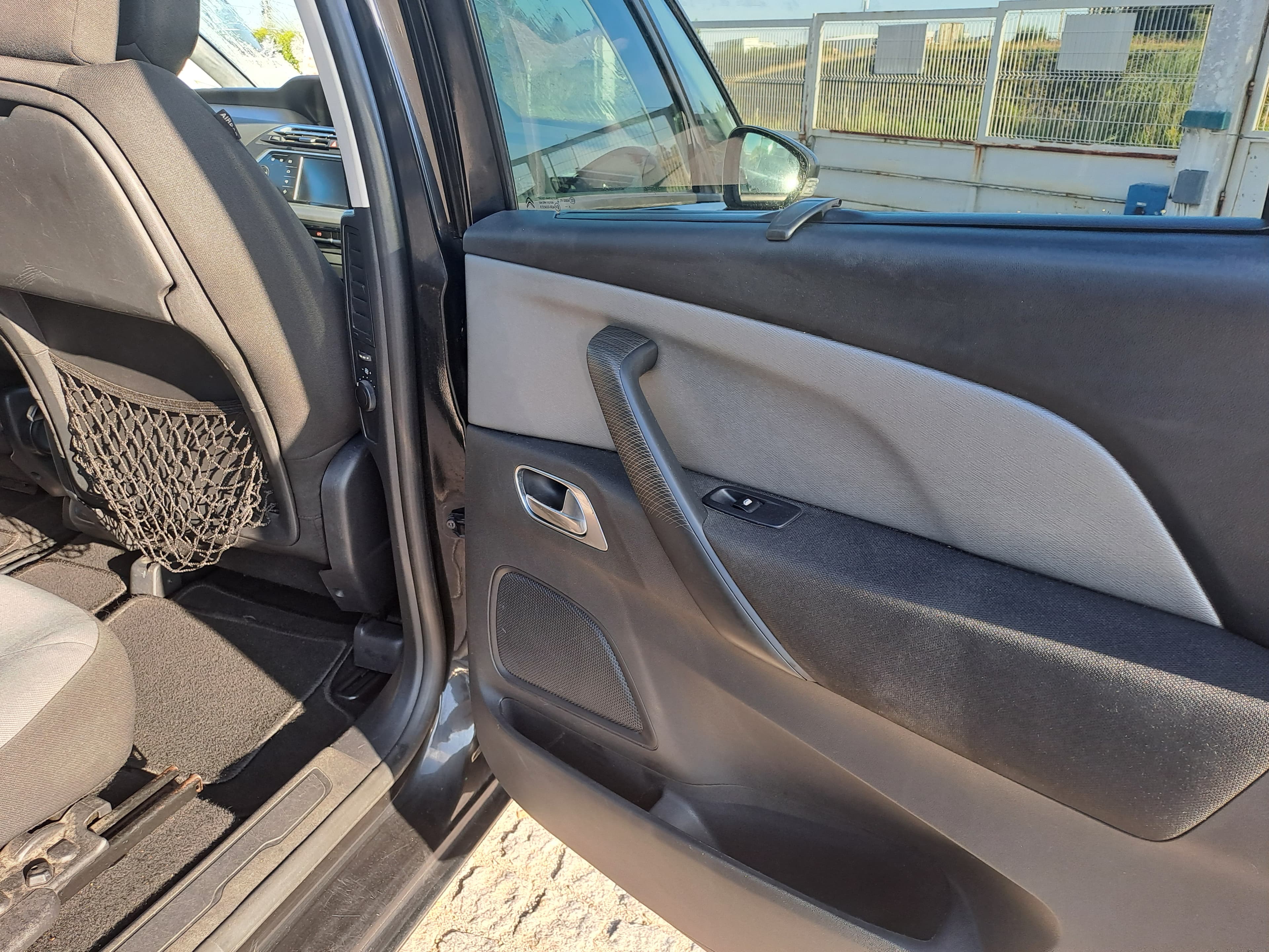 Citroën C4 Picasso · Ano 2013 — imagen 20