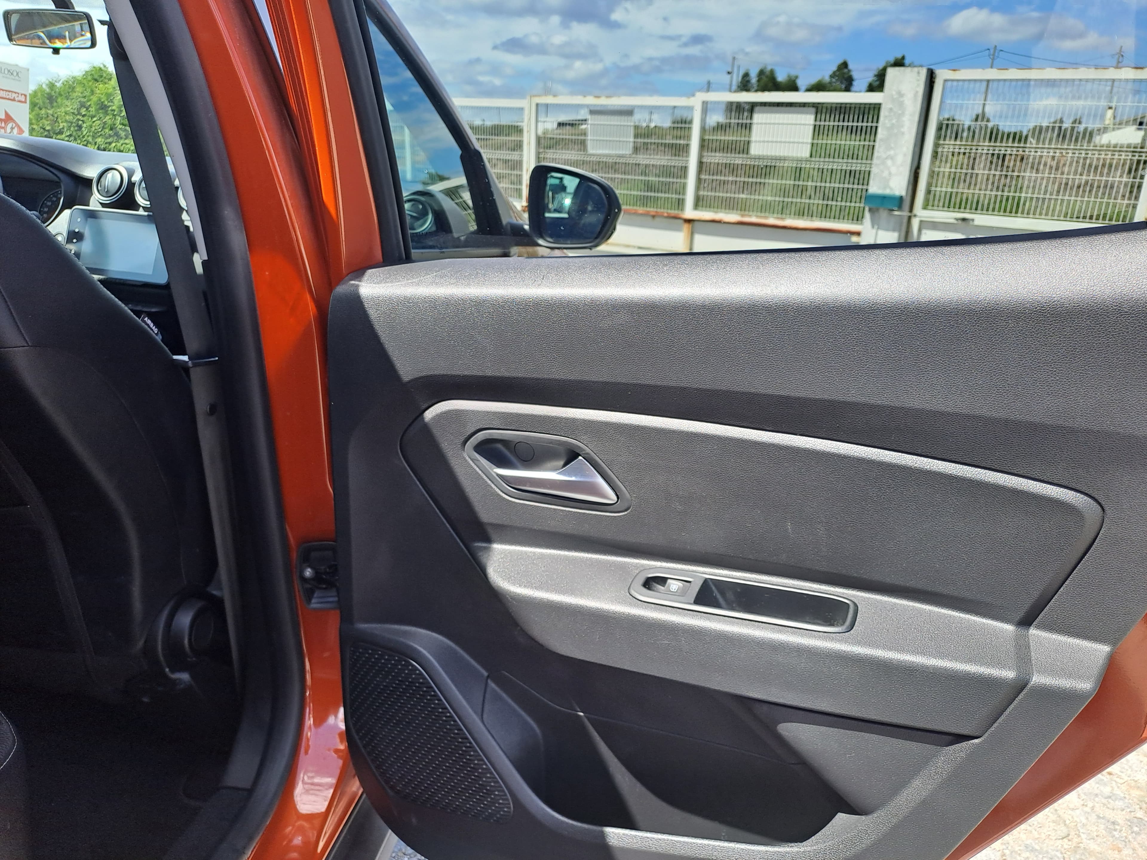Dacia Duster · Ano 2021 — imagem 17