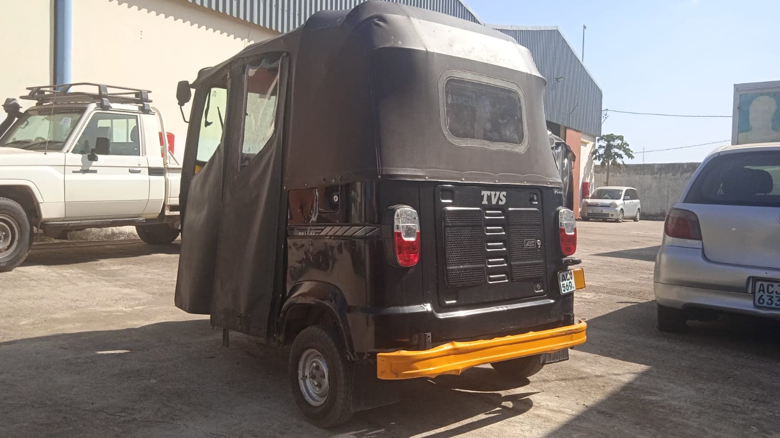 TVS KING · Ano 2022 — imagen 3