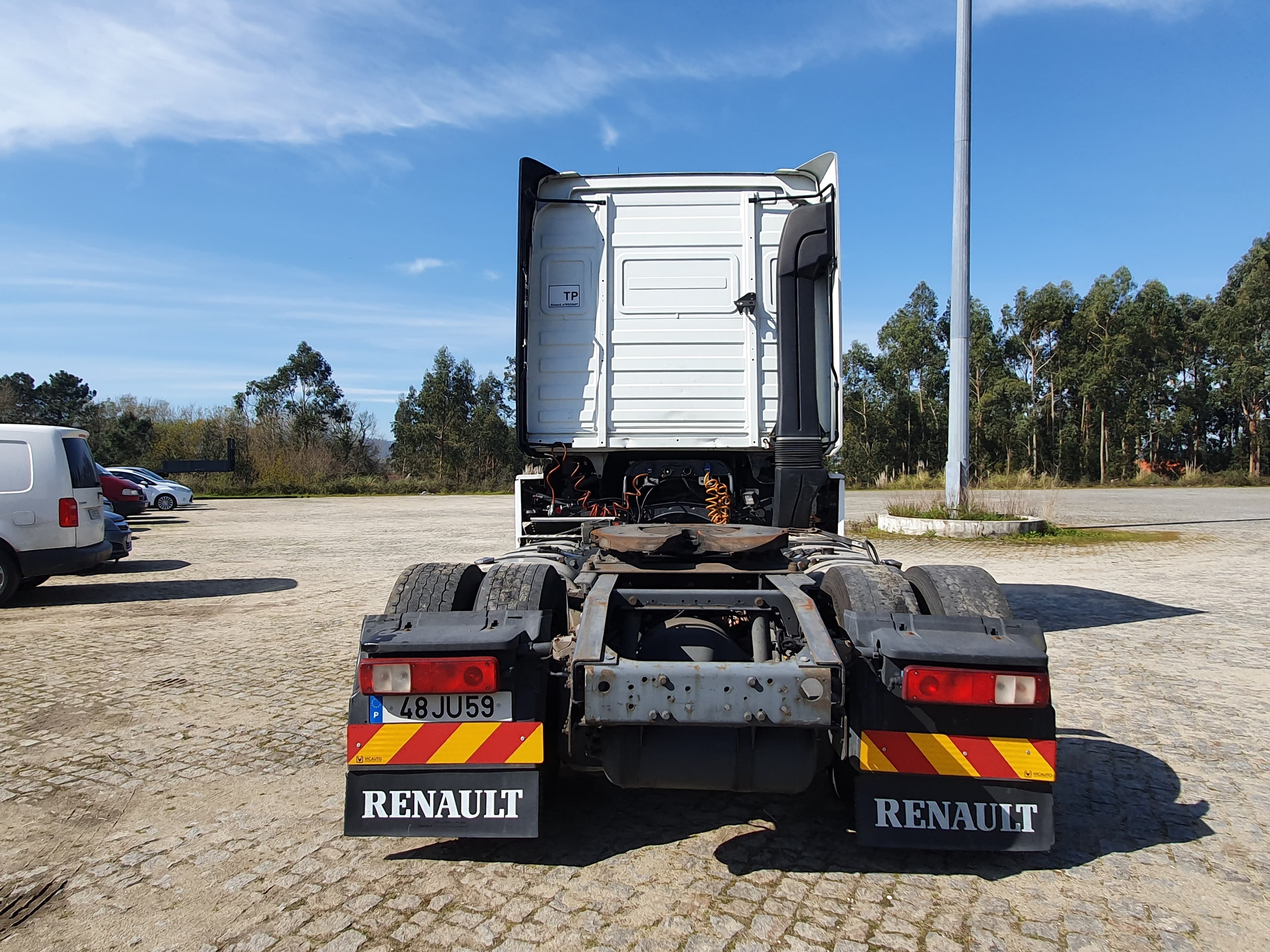 Renault Magnum 4x2 · Ano 2010 — imagem 8