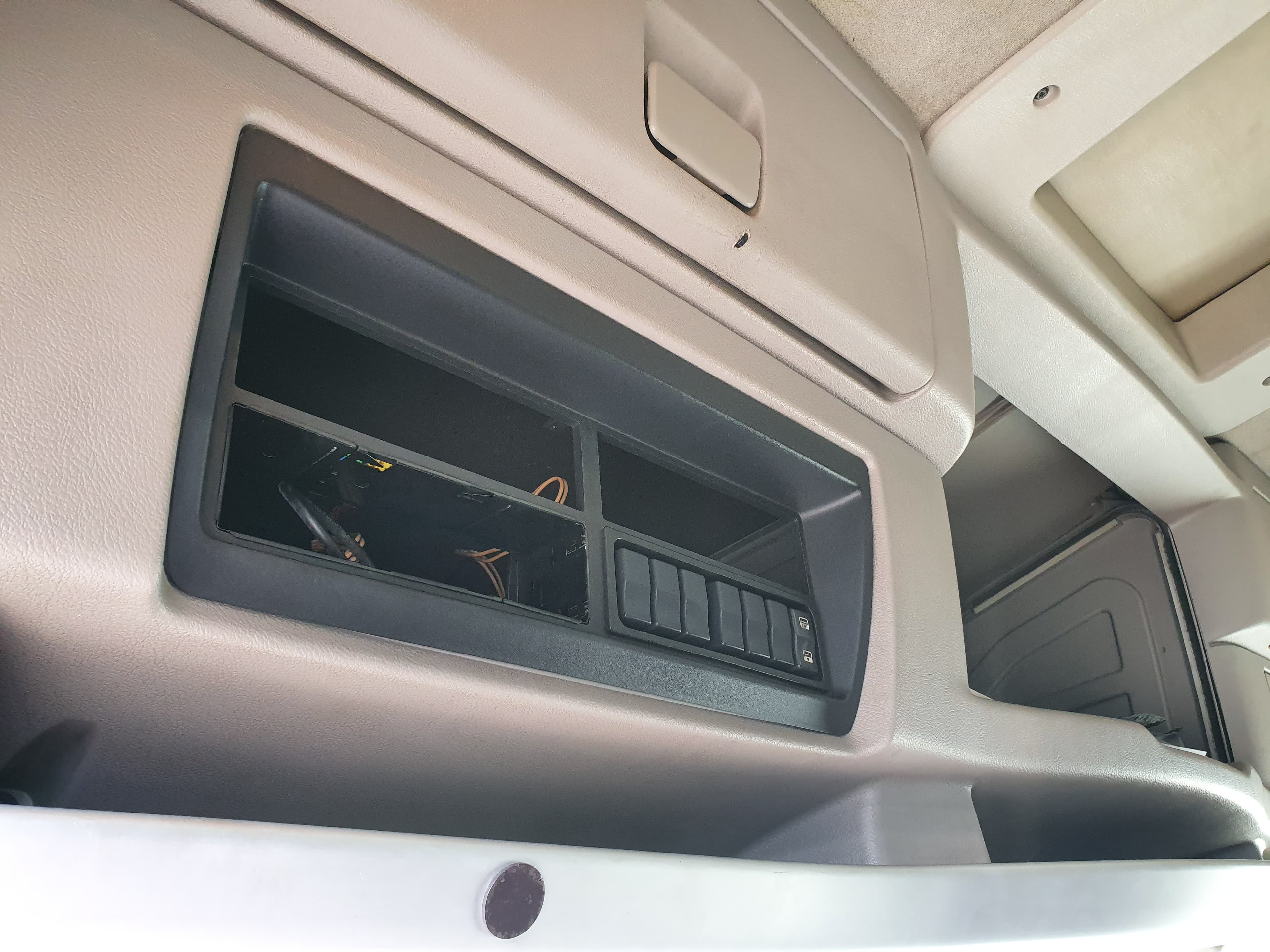 Renault Magnum 4x2 · Ano 2010 — imagem 18