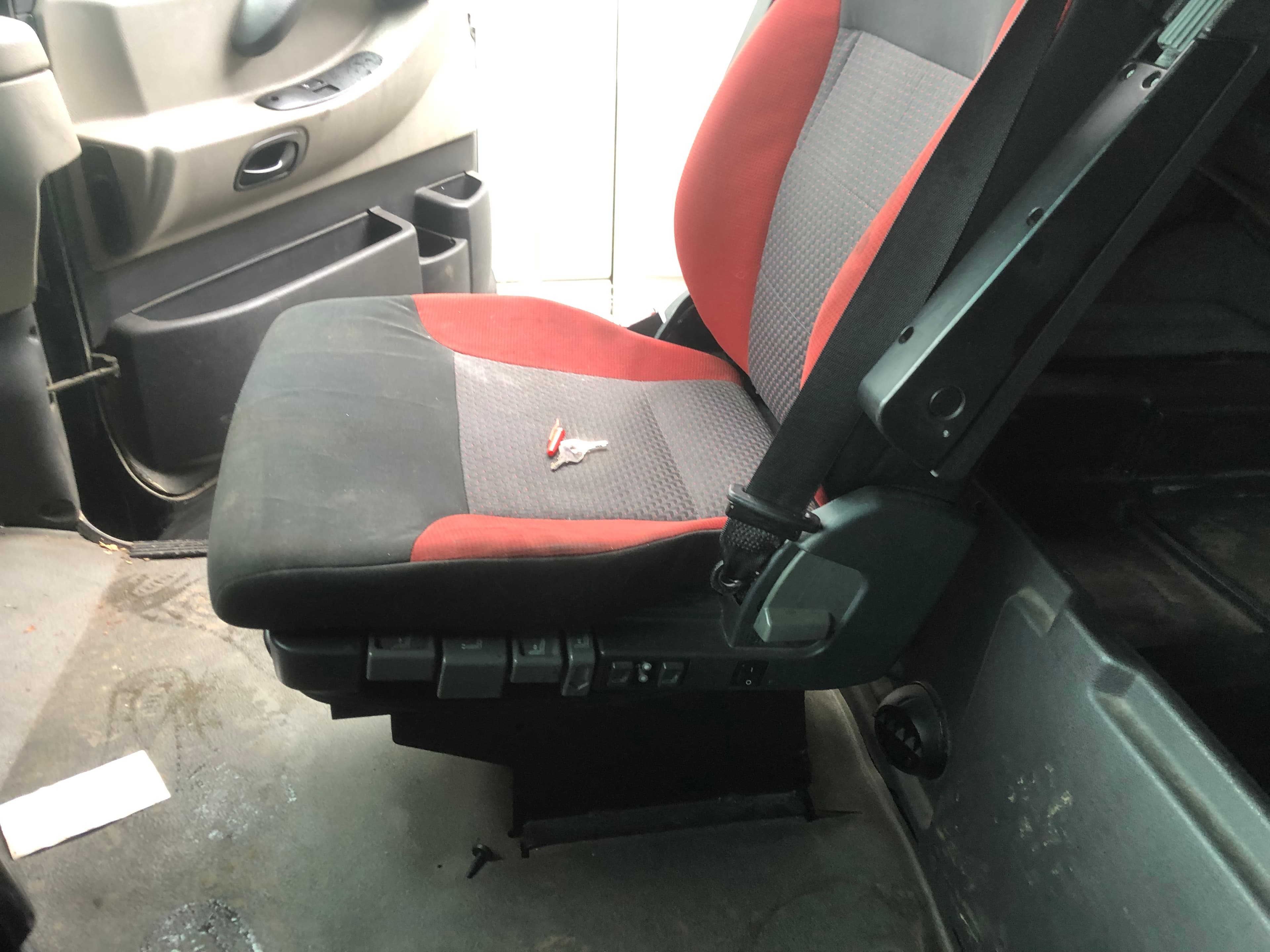 Renault Magnum 4x2 · Ano 2010 — imagen 25