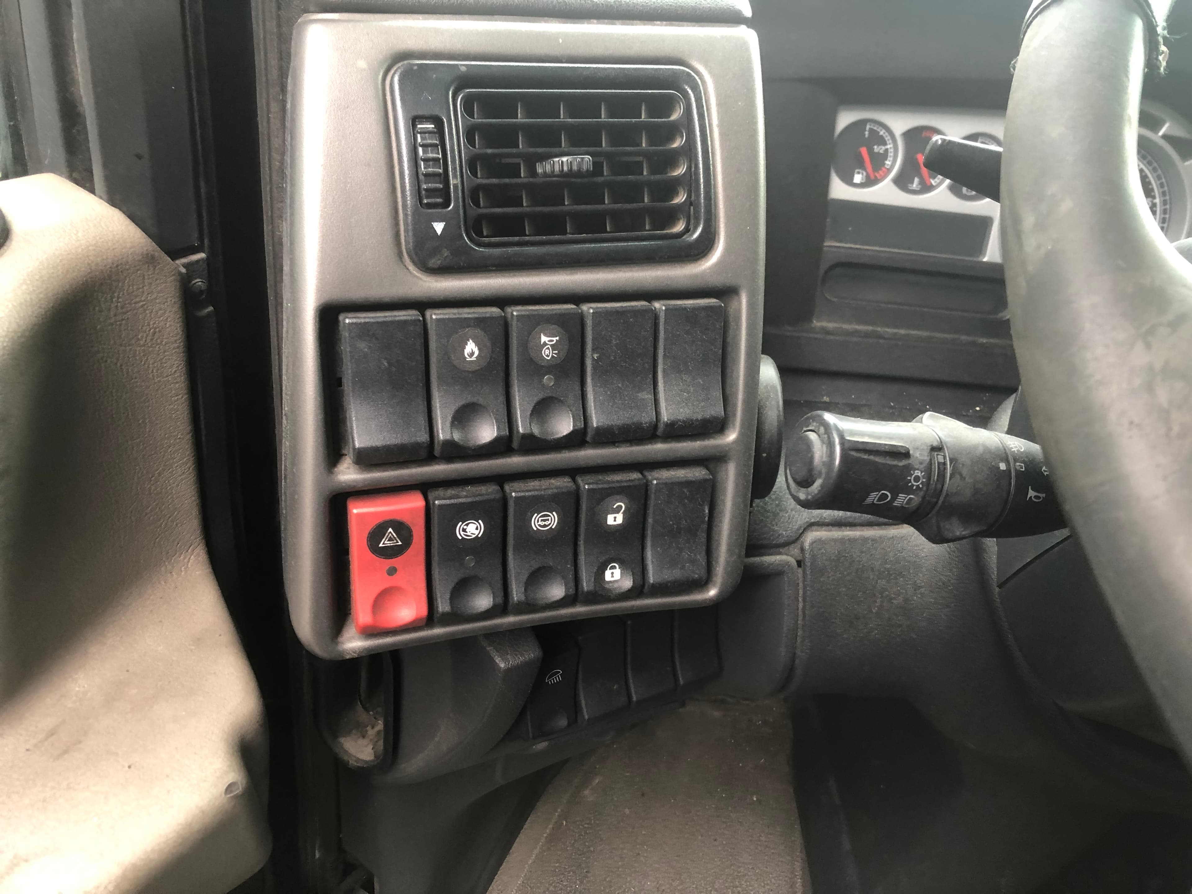 Renault Magnum 4x2 · Ano 2010 — imagen 28