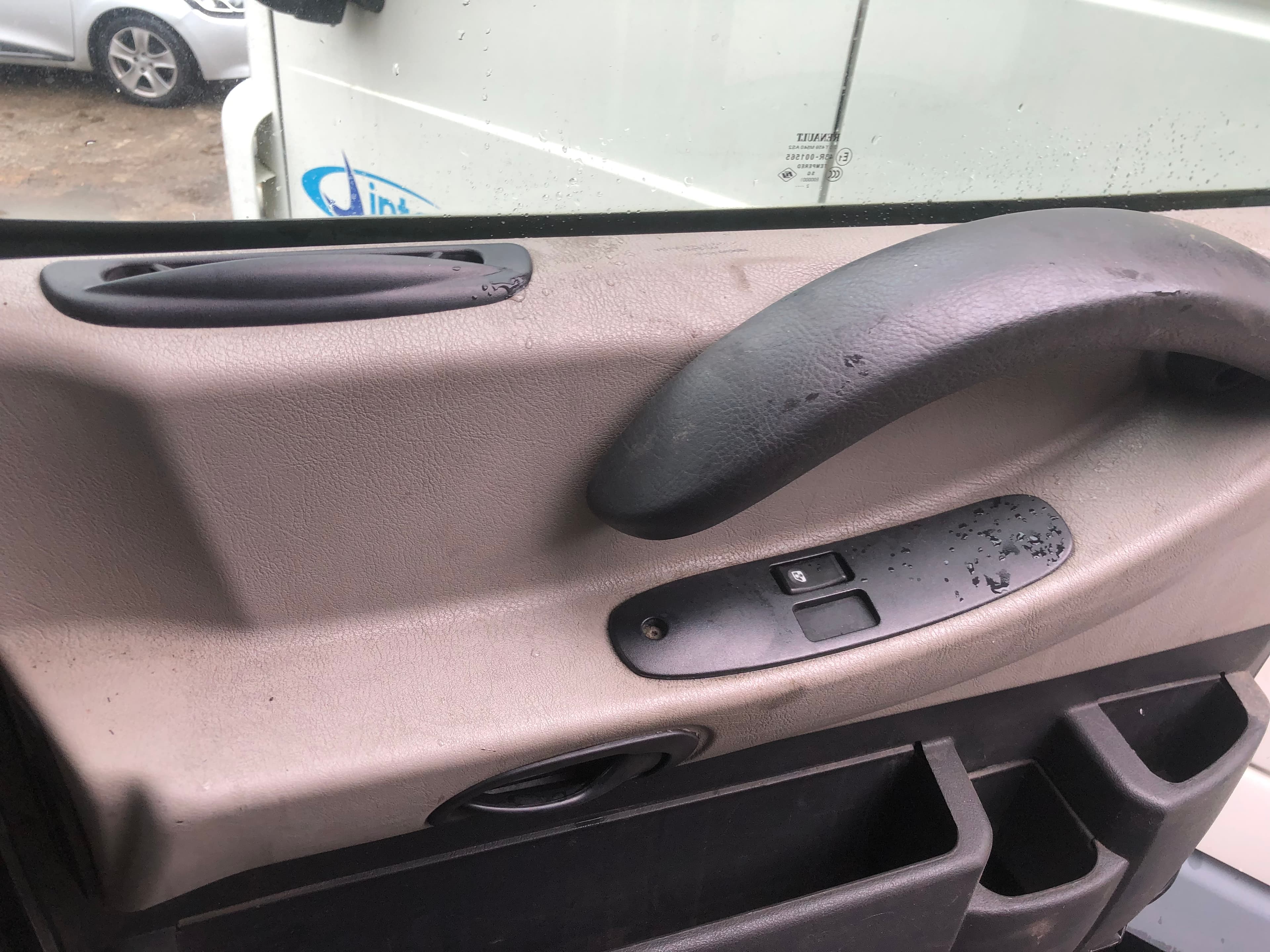 Renault Magnum 4x2 · Ano 2010 — imagen 26