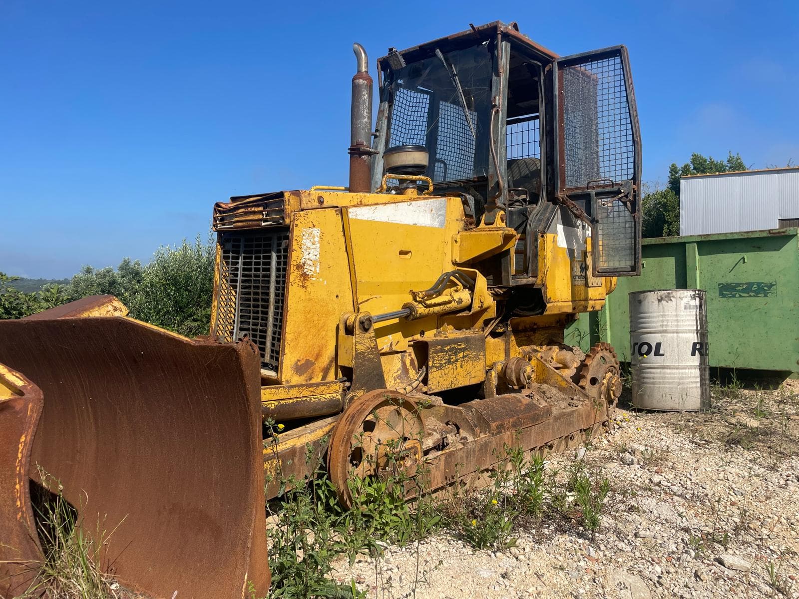 Bulldozer Komatsu D37E — imagen 4