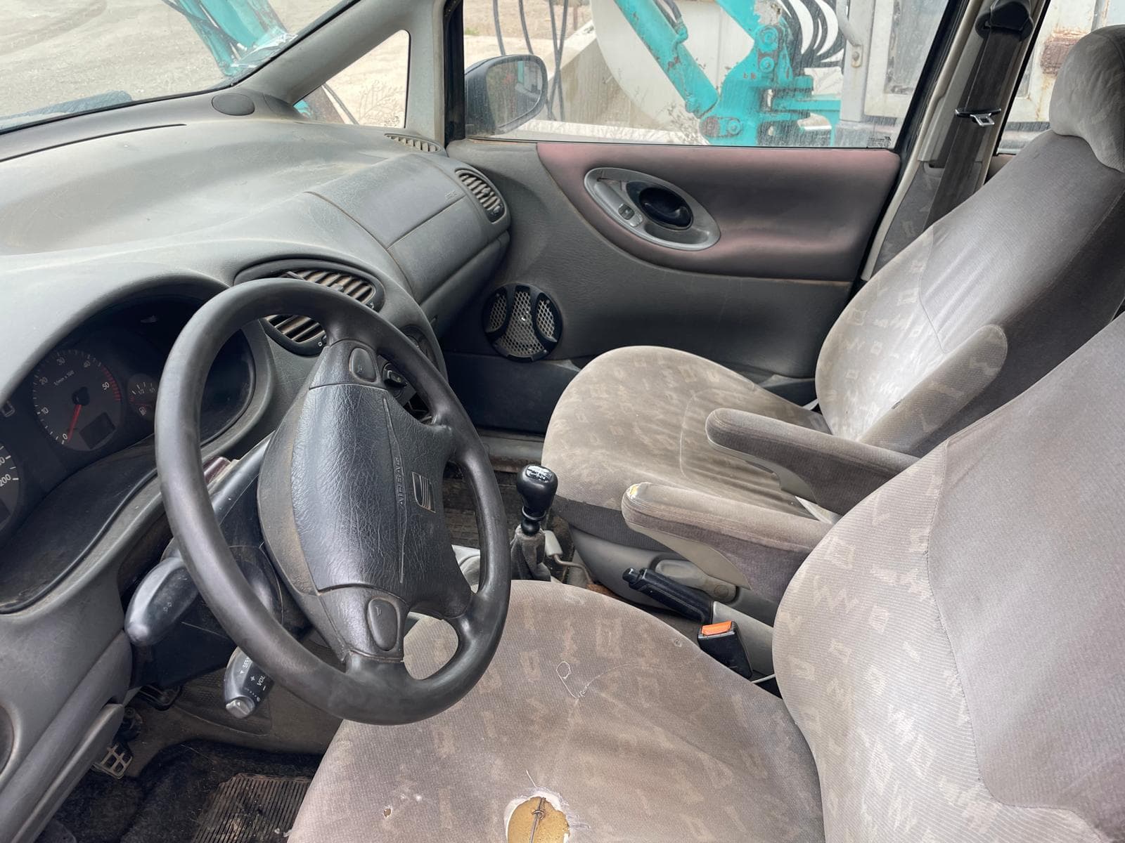 Seat Alhambra 1.9 TDI · Ano 1997 — imagen 5