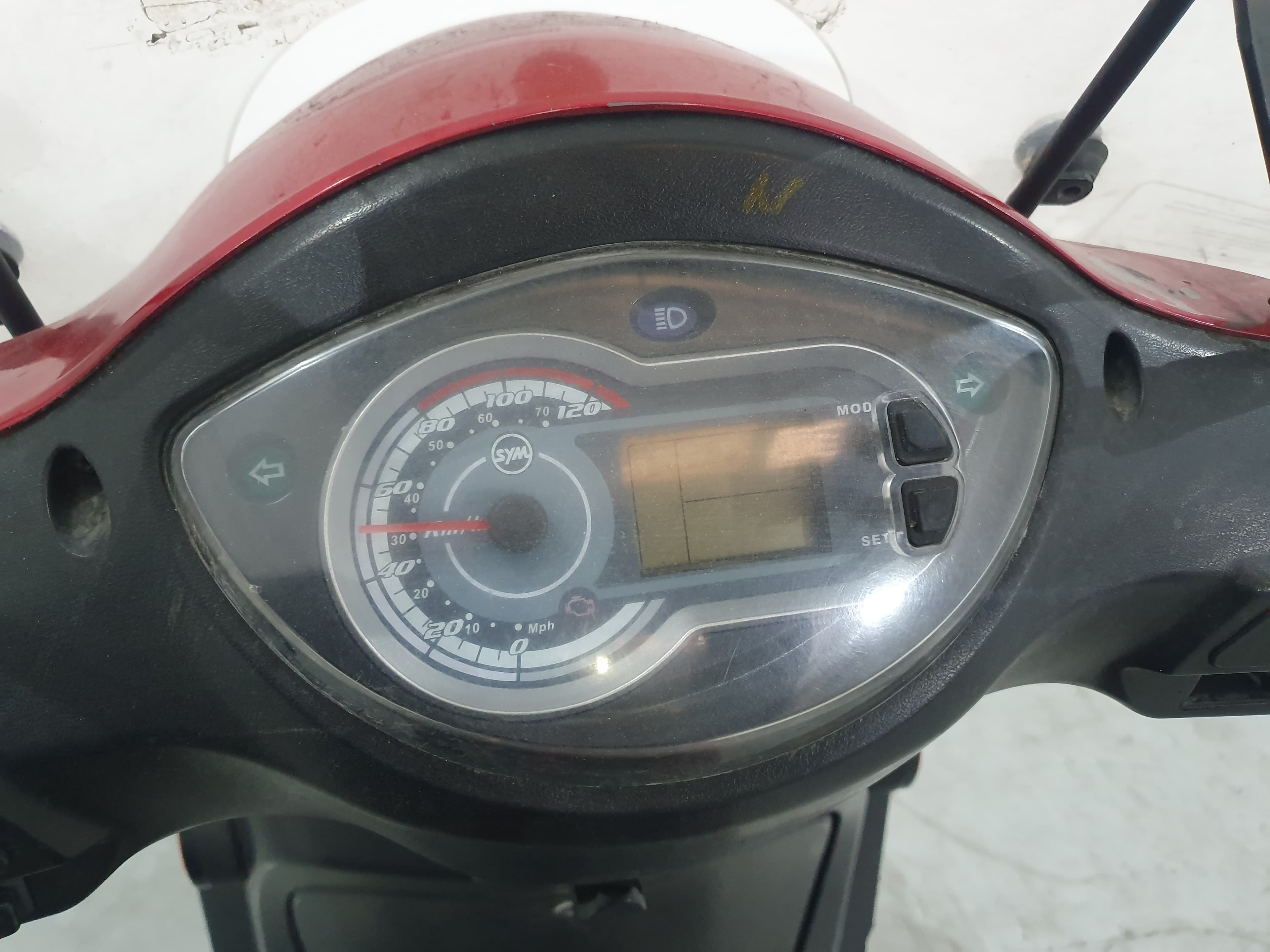 SYM Symphony 125i — imagen 12