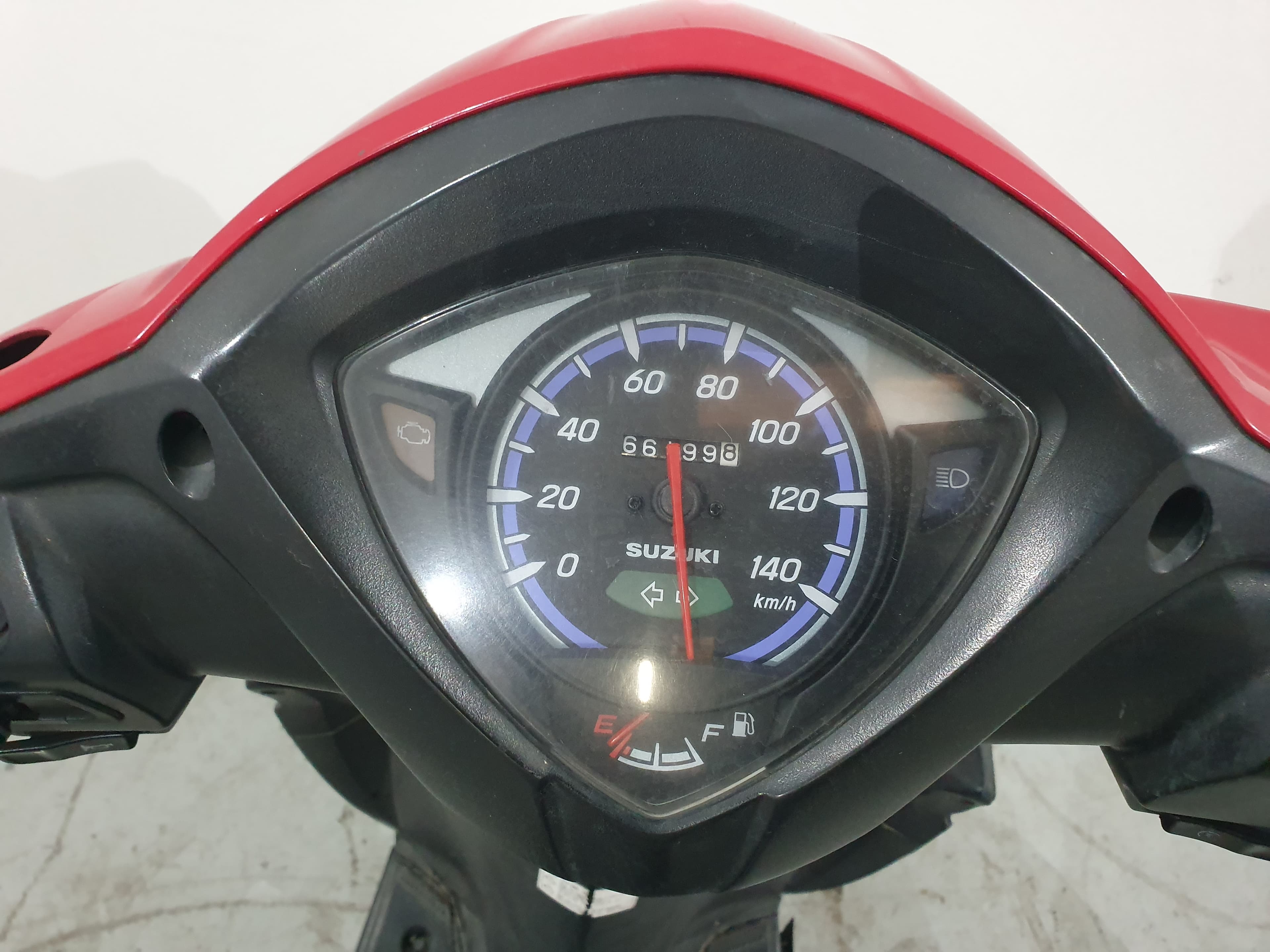 Suzuki Uk 110 Address · Ano 2015 — imagem 12