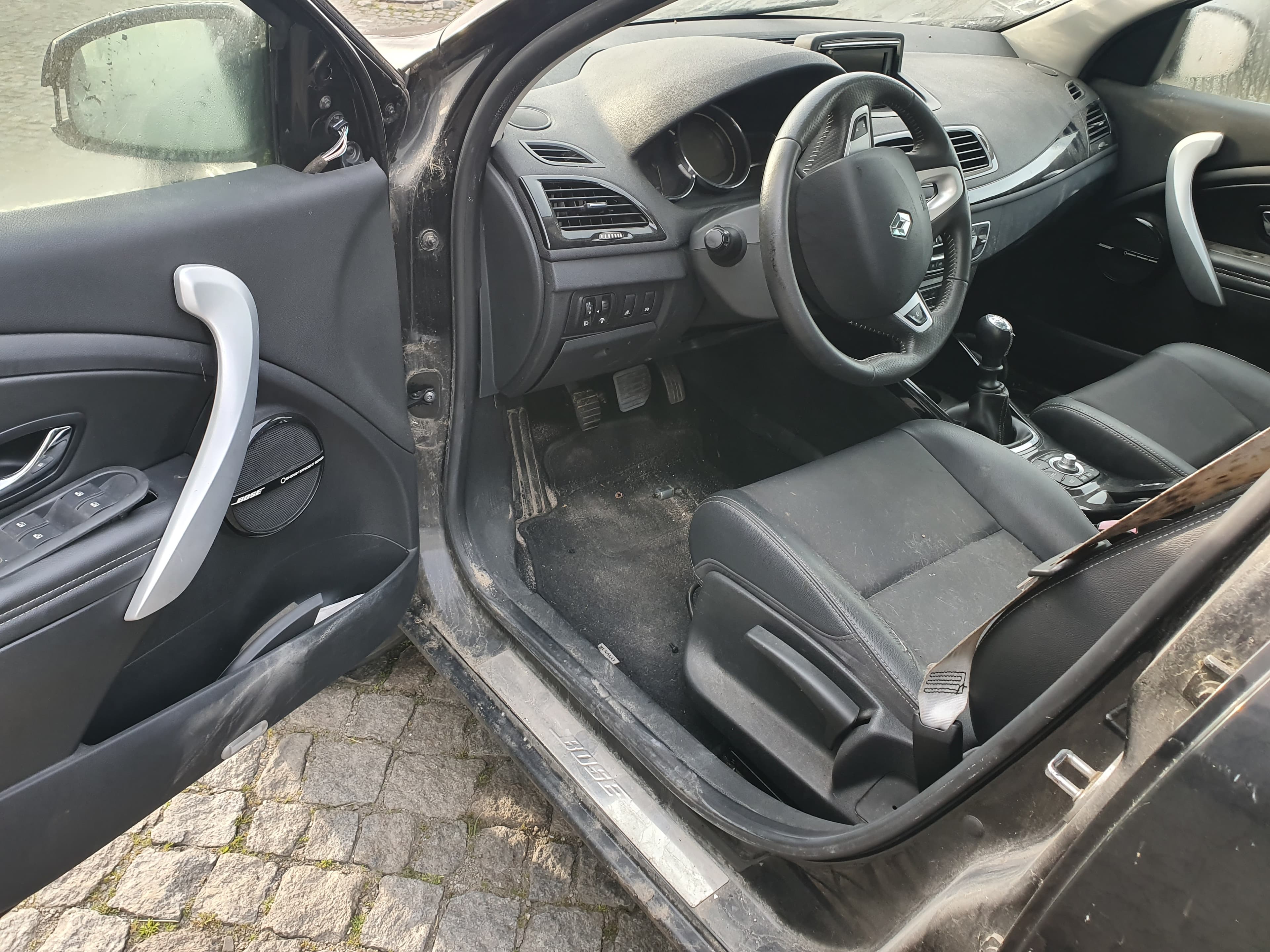 Renault Mégane · Ano 2012 — imagem 17