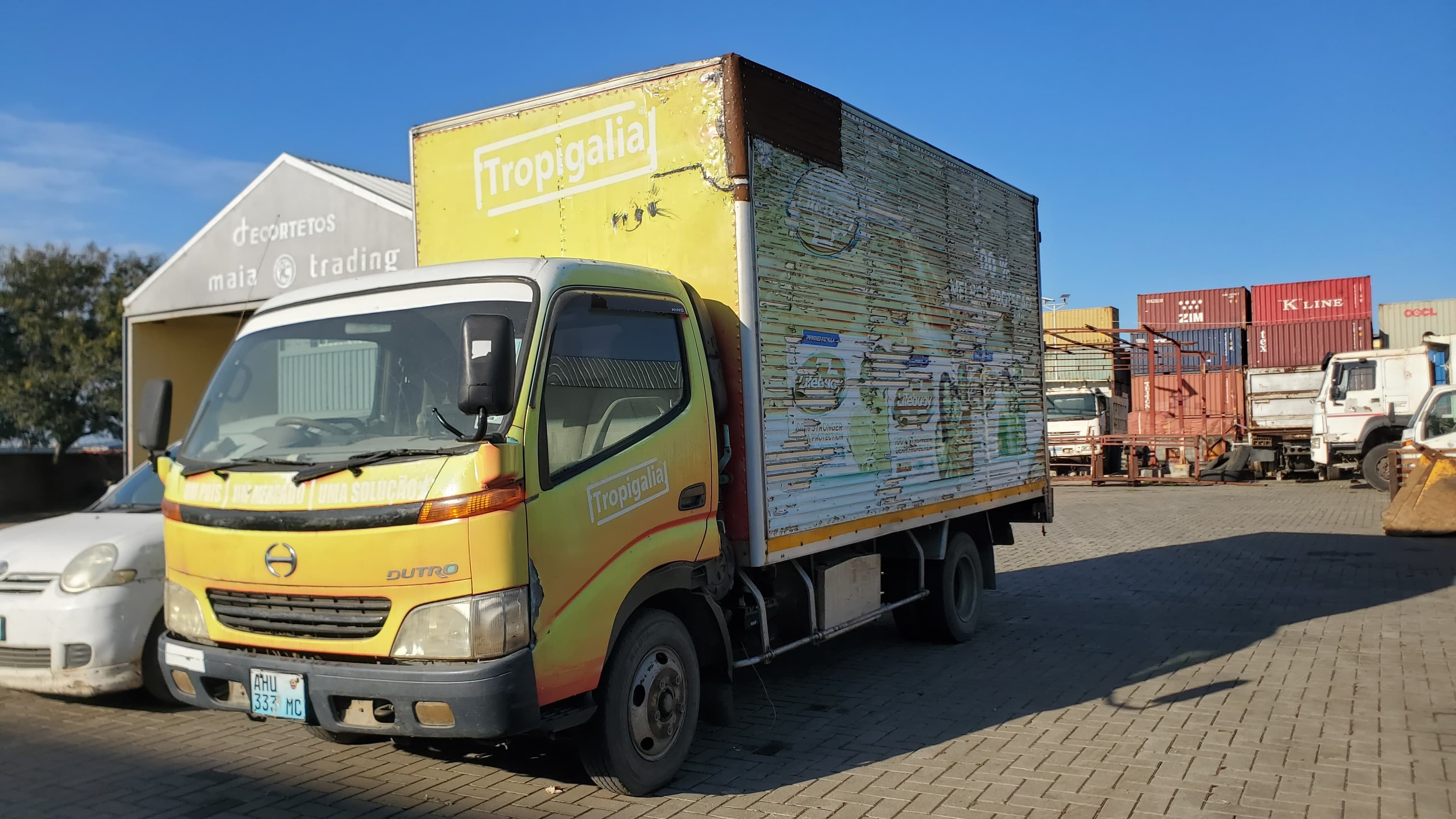 Hino Dutro