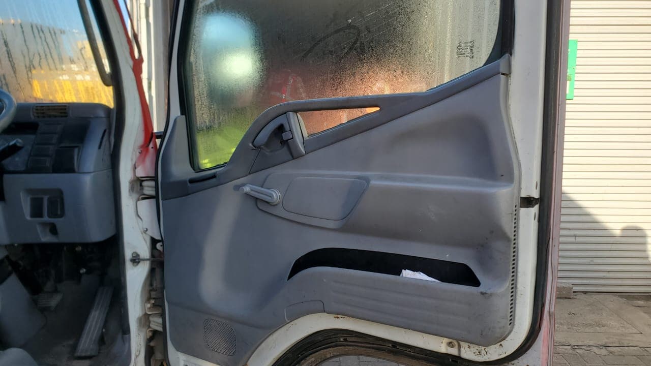 Mitsubishi Fuso Canter — imagem 4
