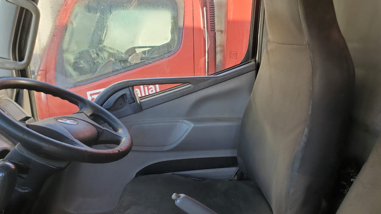 Mitsubishi Fuso Canter — imagen 12