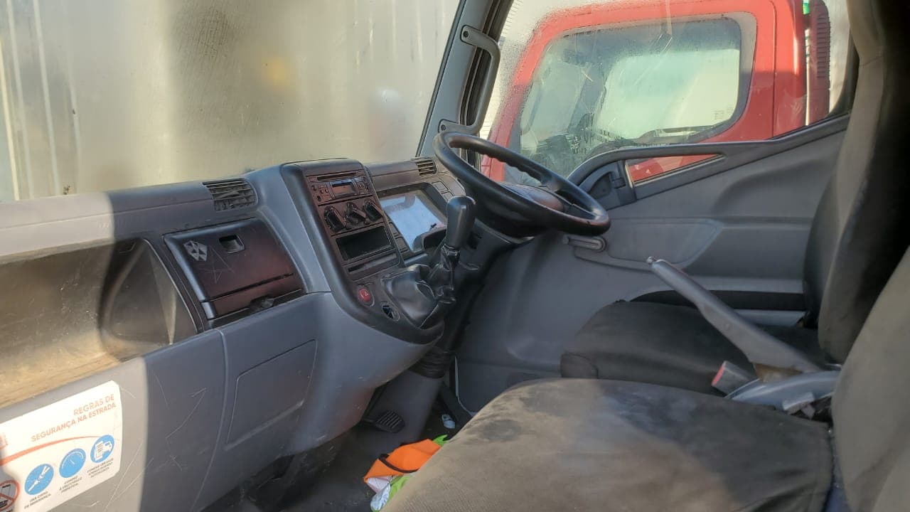 Mitsubishi Fuso Canter — imagen 10