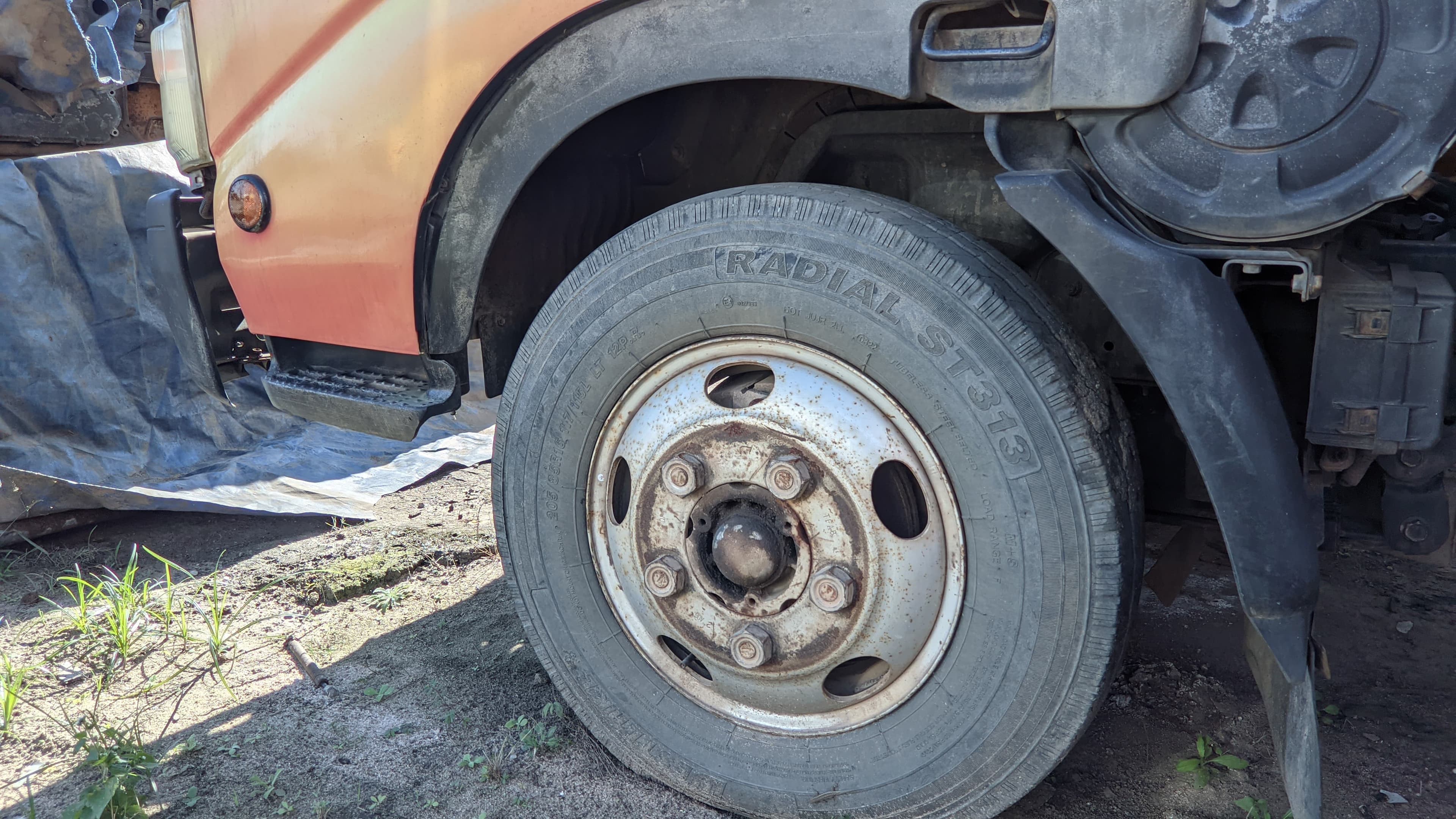 Toyota Hino Dutro — imagen 11